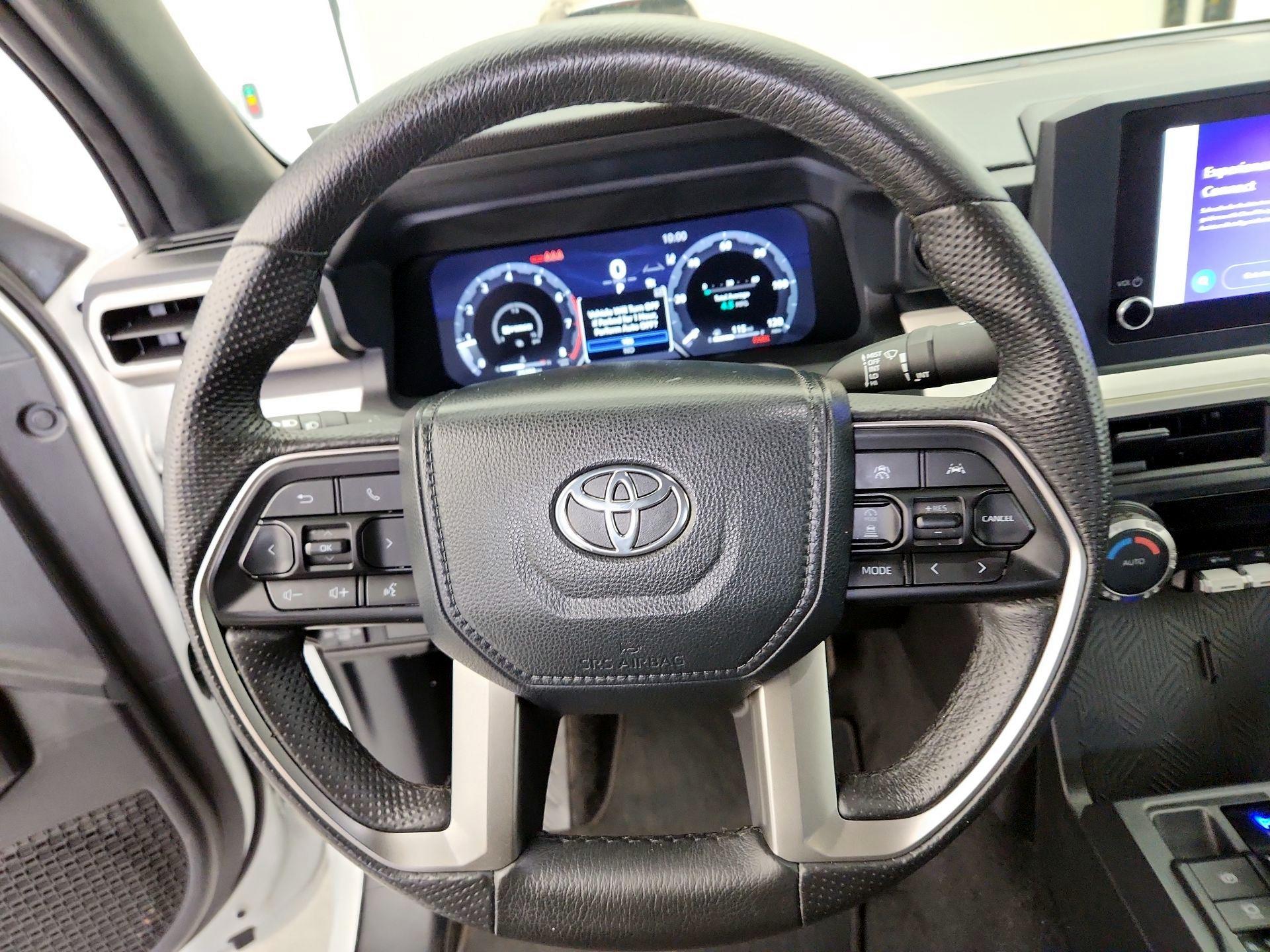 Thumbnail: 2024 Toyota Tacoma - 10