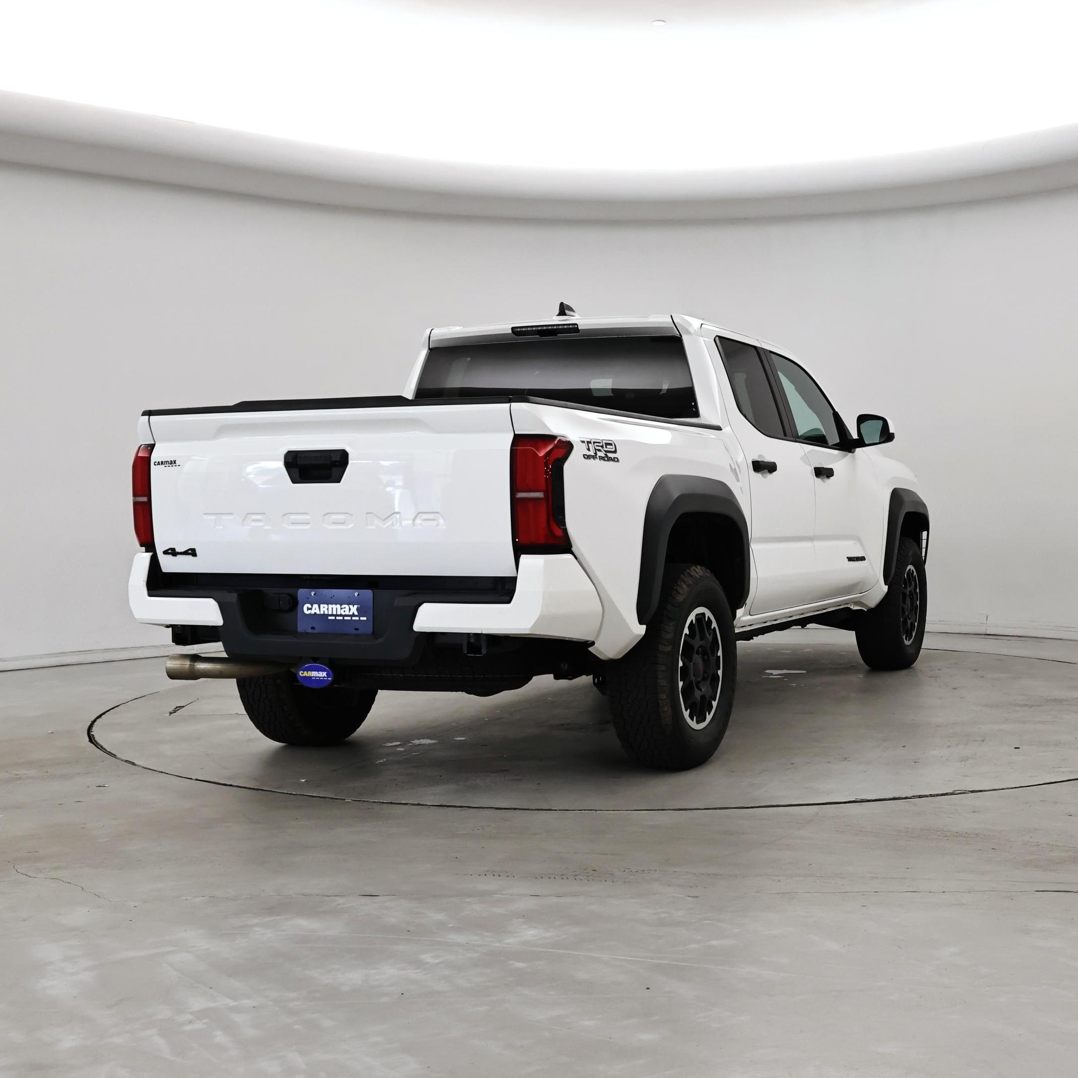 Thumbnail: 2024 Toyota Tacoma - 8