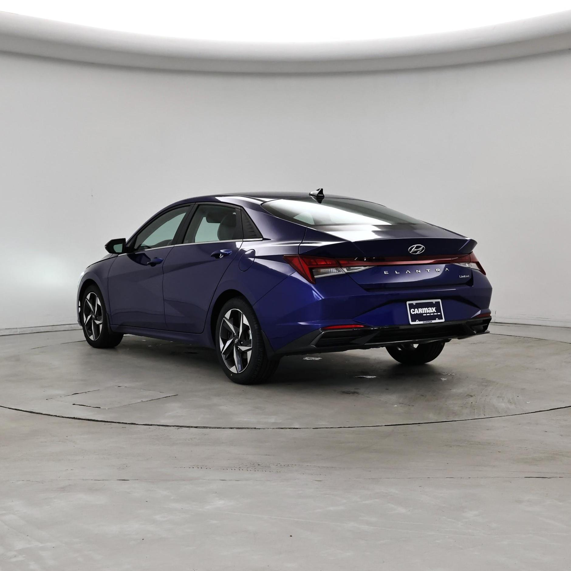 Thumbnail: 2023 Hyundai Elantra - 2