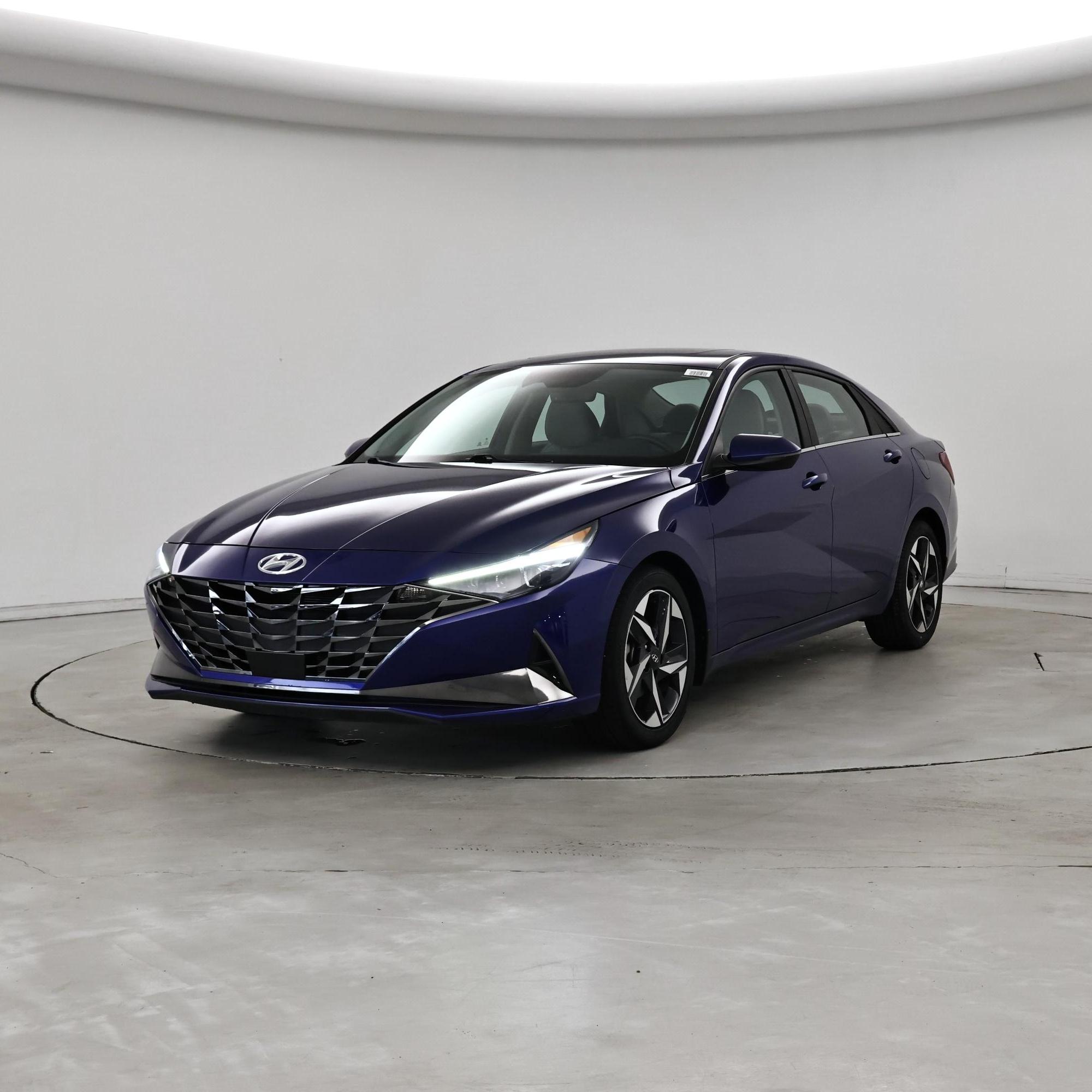 Thumbnail: 2023 Hyundai Elantra - 4