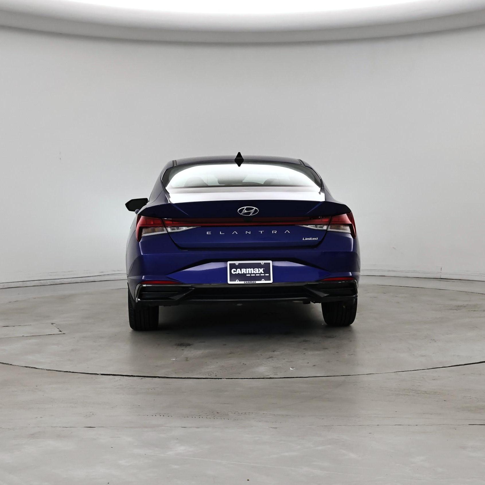 Thumbnail: 2023 Hyundai Elantra - 6