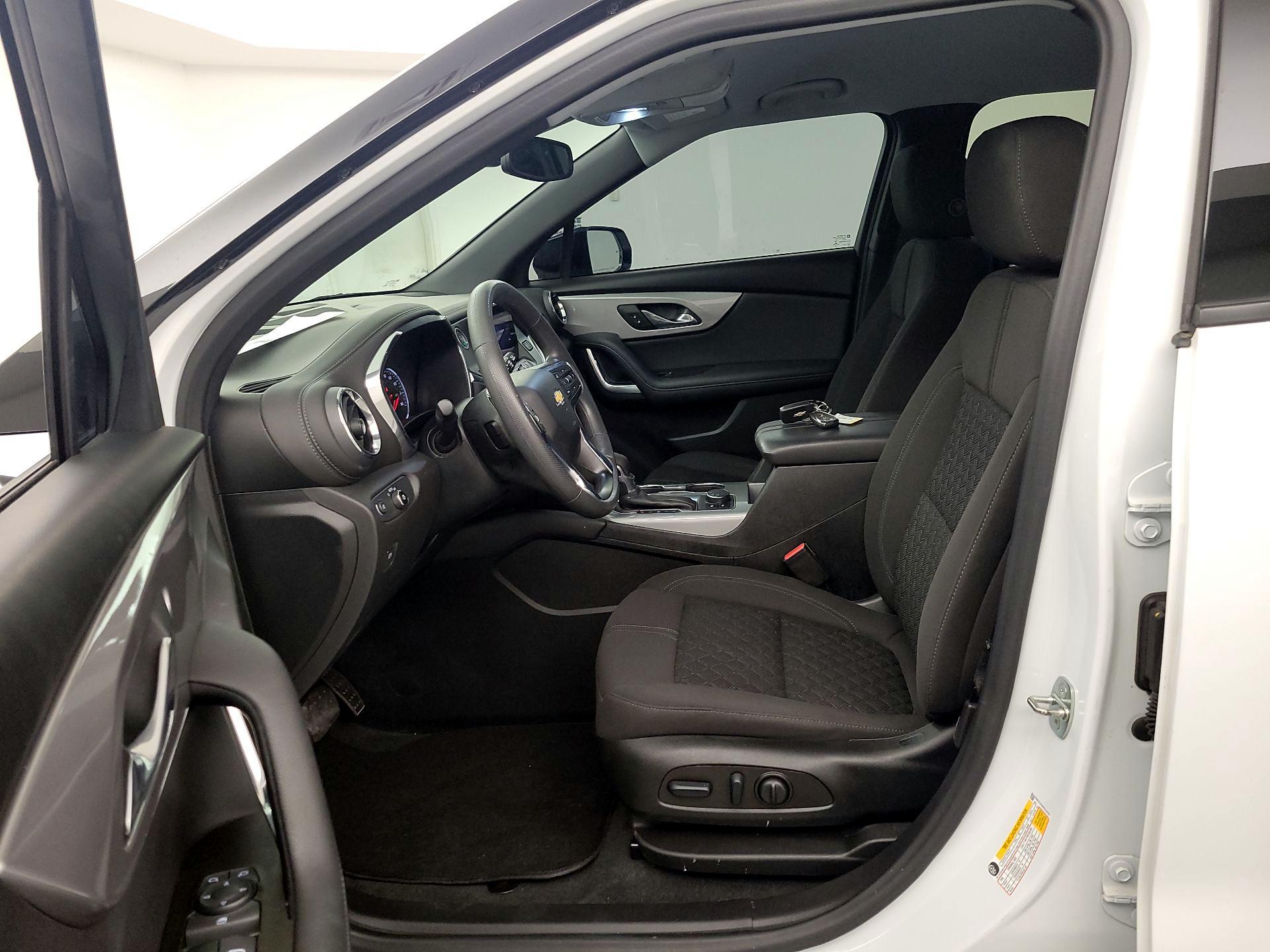 Thumbnail: 2022 Chevrolet Blazer - 11