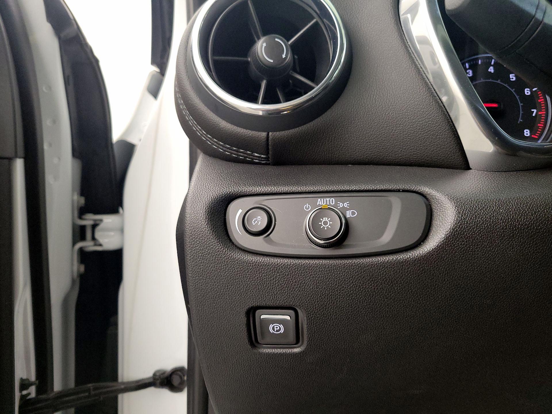 Thumbnail: 2022 Chevrolet Blazer - 13