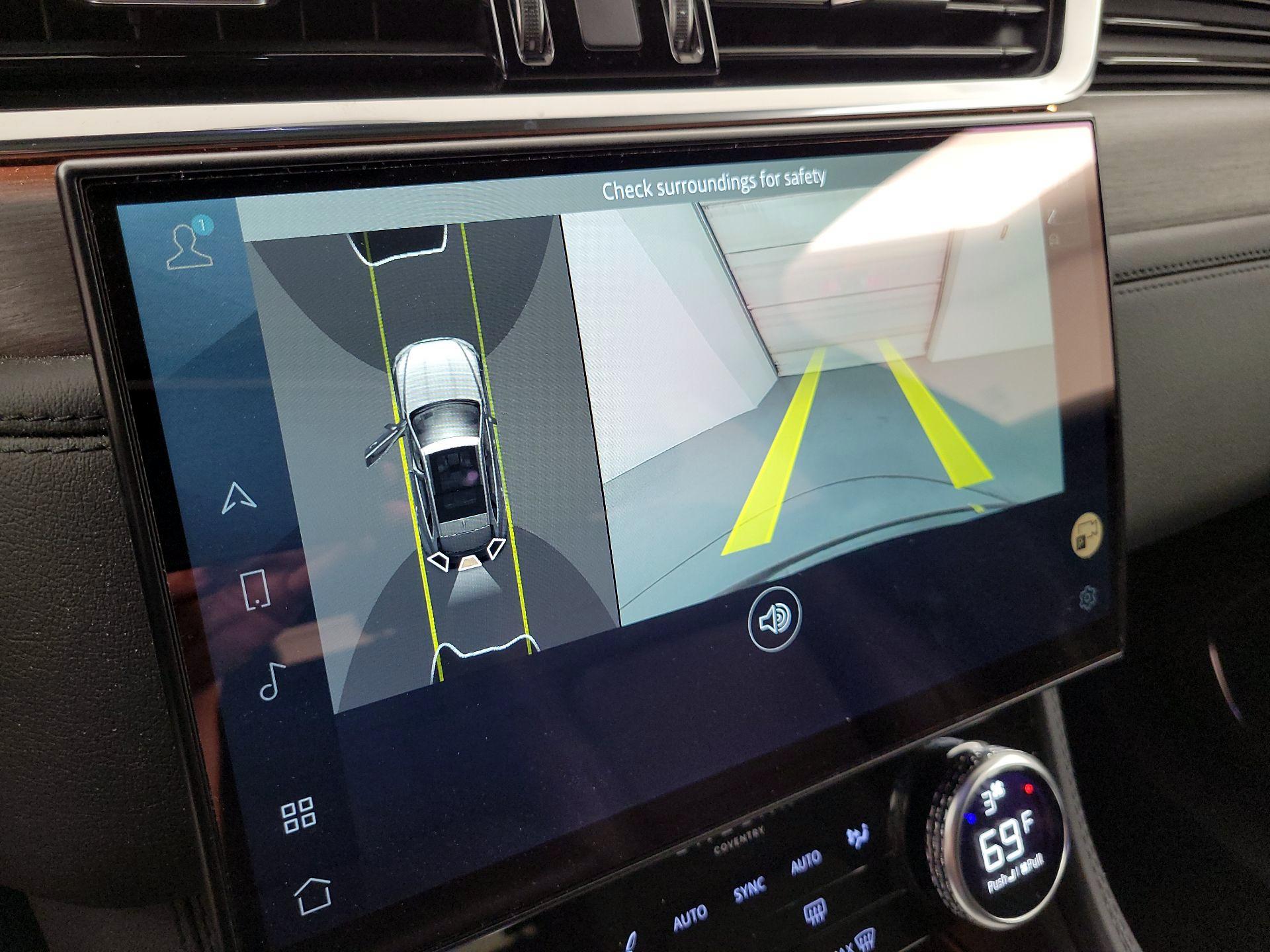 Thumbnail: 2022 Jaguar F-Pace - 15