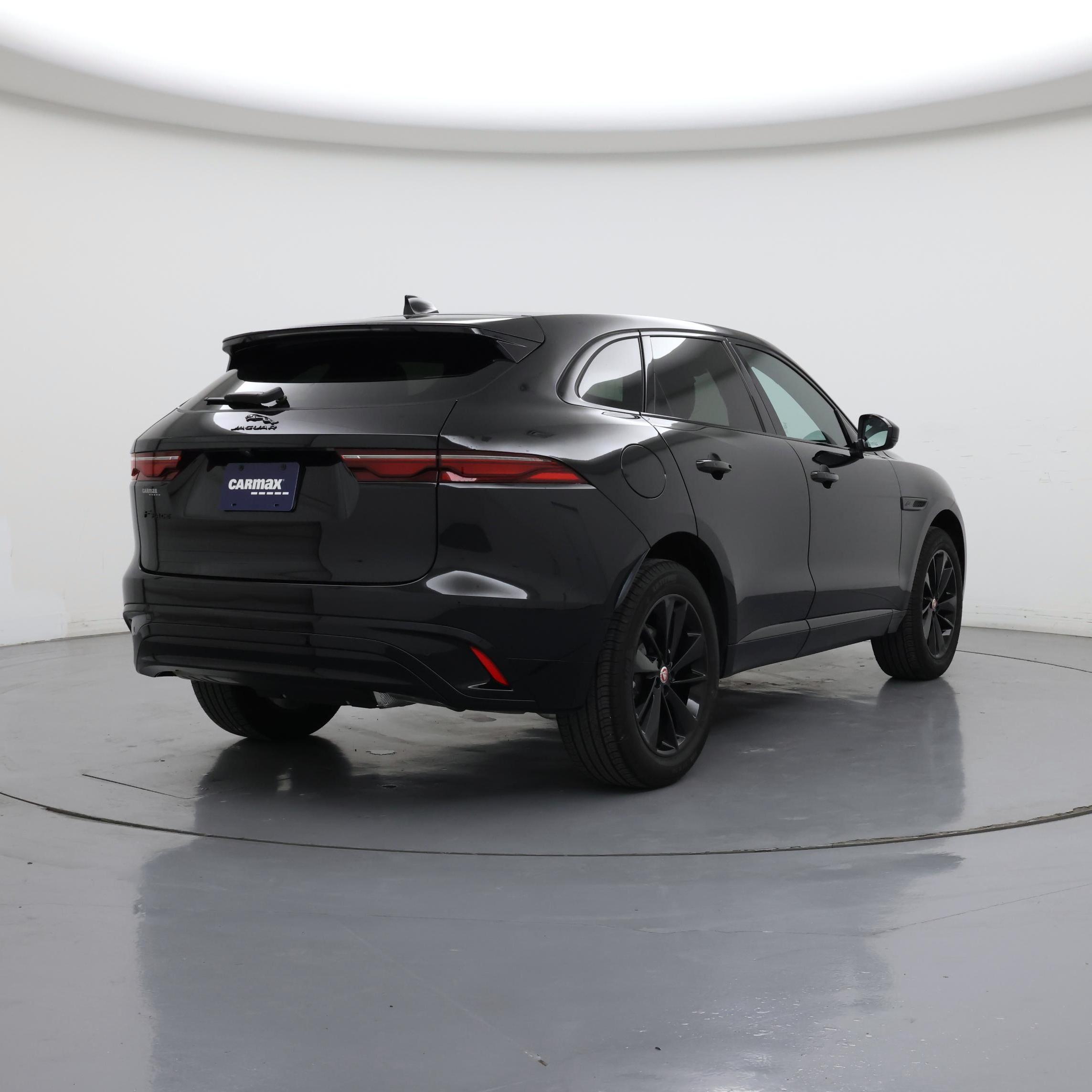 Thumbnail: 2022 Jaguar F-Pace - 8