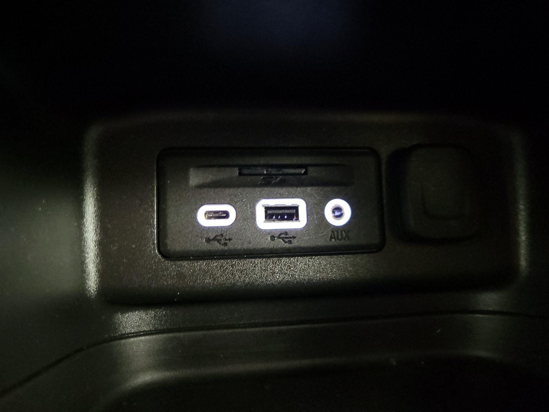 Thumbnail: 2022 Chevrolet Equinox - 19