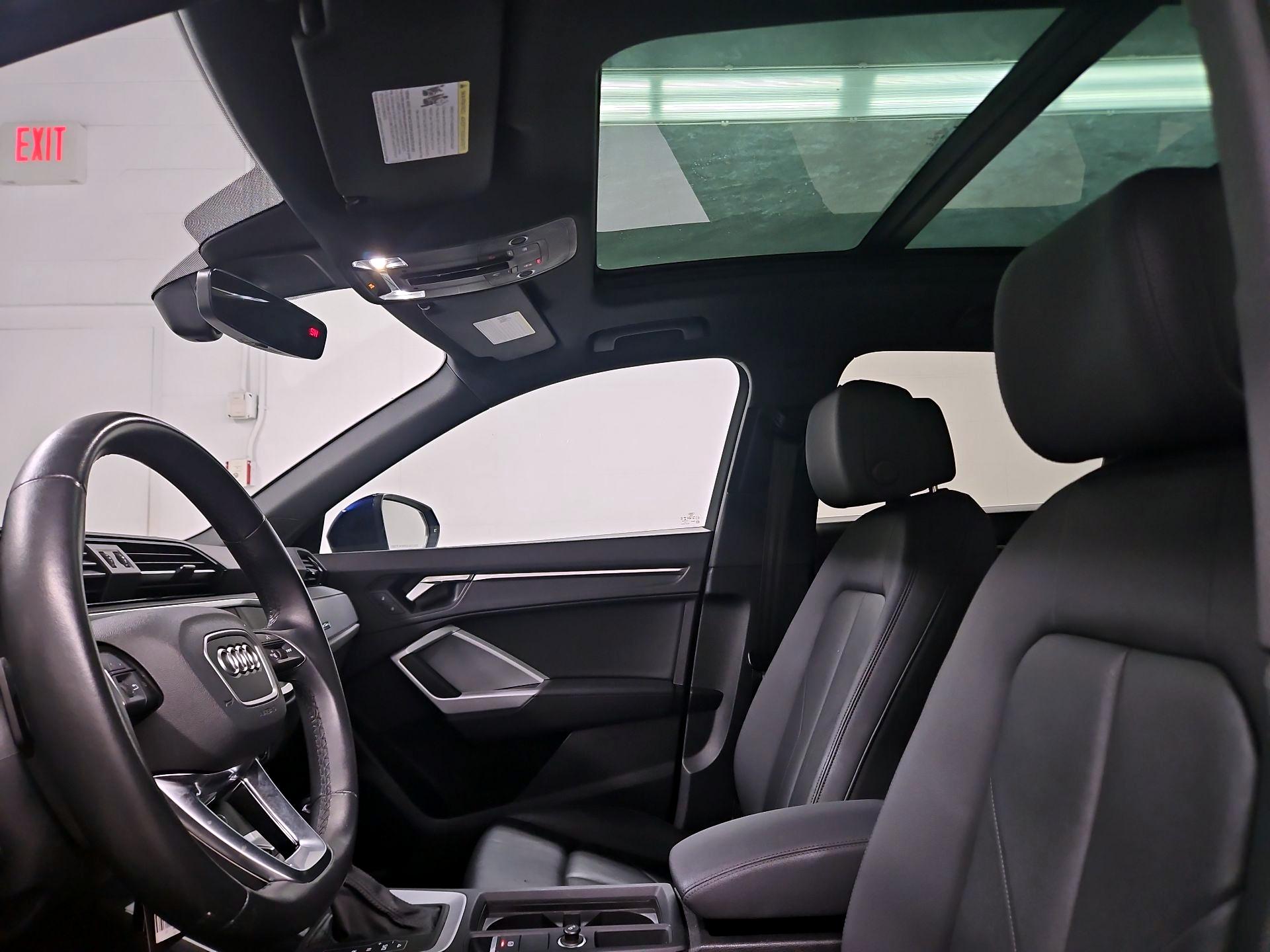 Thumbnail: 2022 Audi Q3 - 19