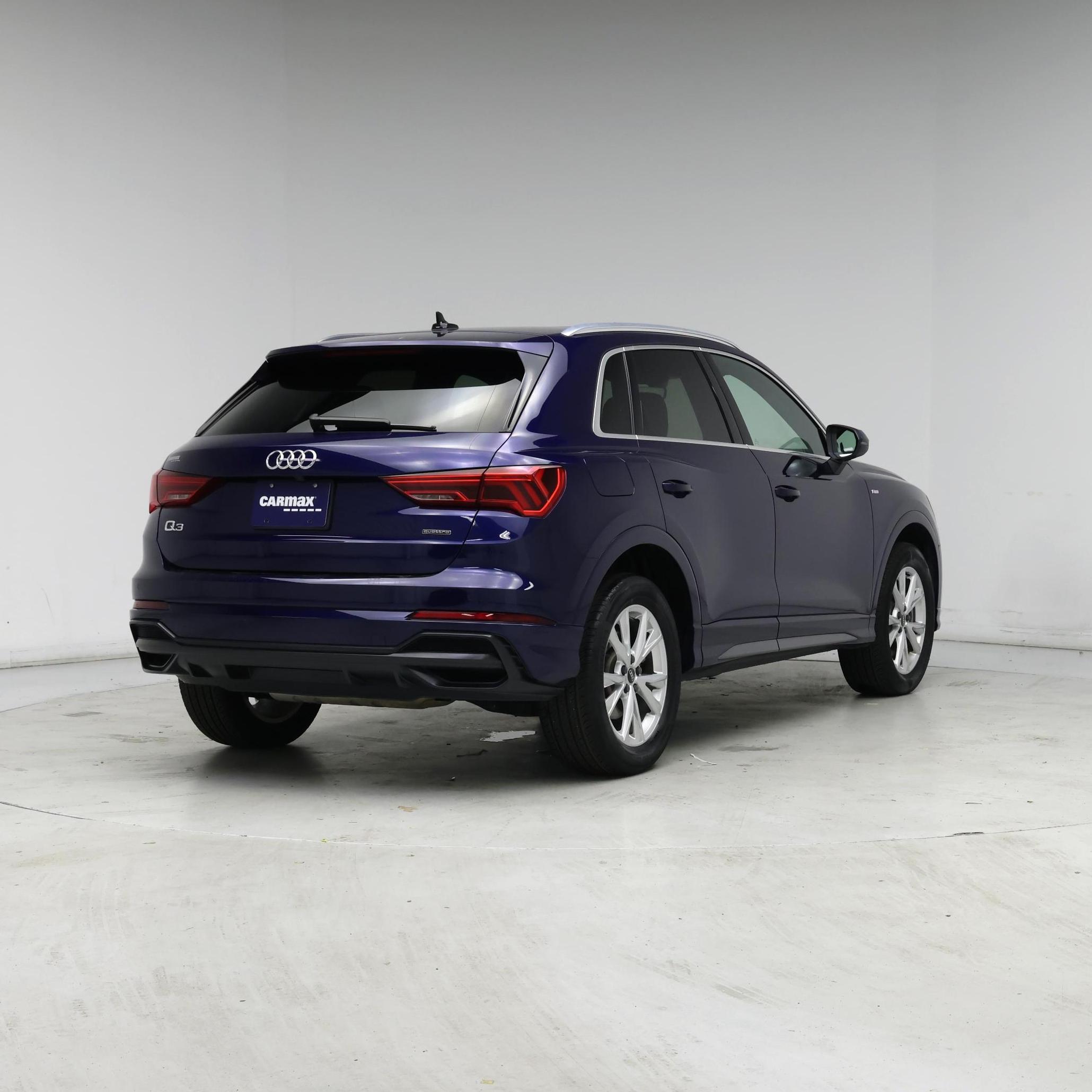 Thumbnail: 2022 Audi Q3 - 8