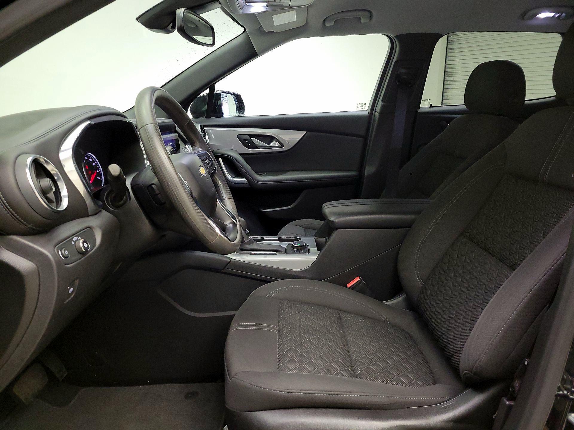 Thumbnail: 2022 Chevrolet Blazer - 11