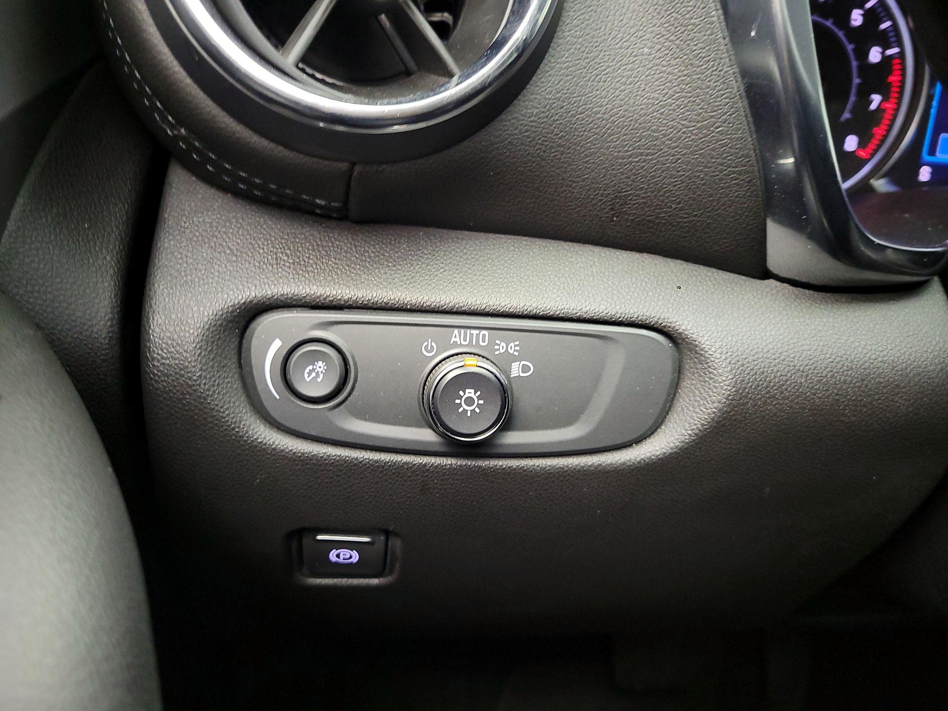 Thumbnail: 2022 Chevrolet Blazer - 13