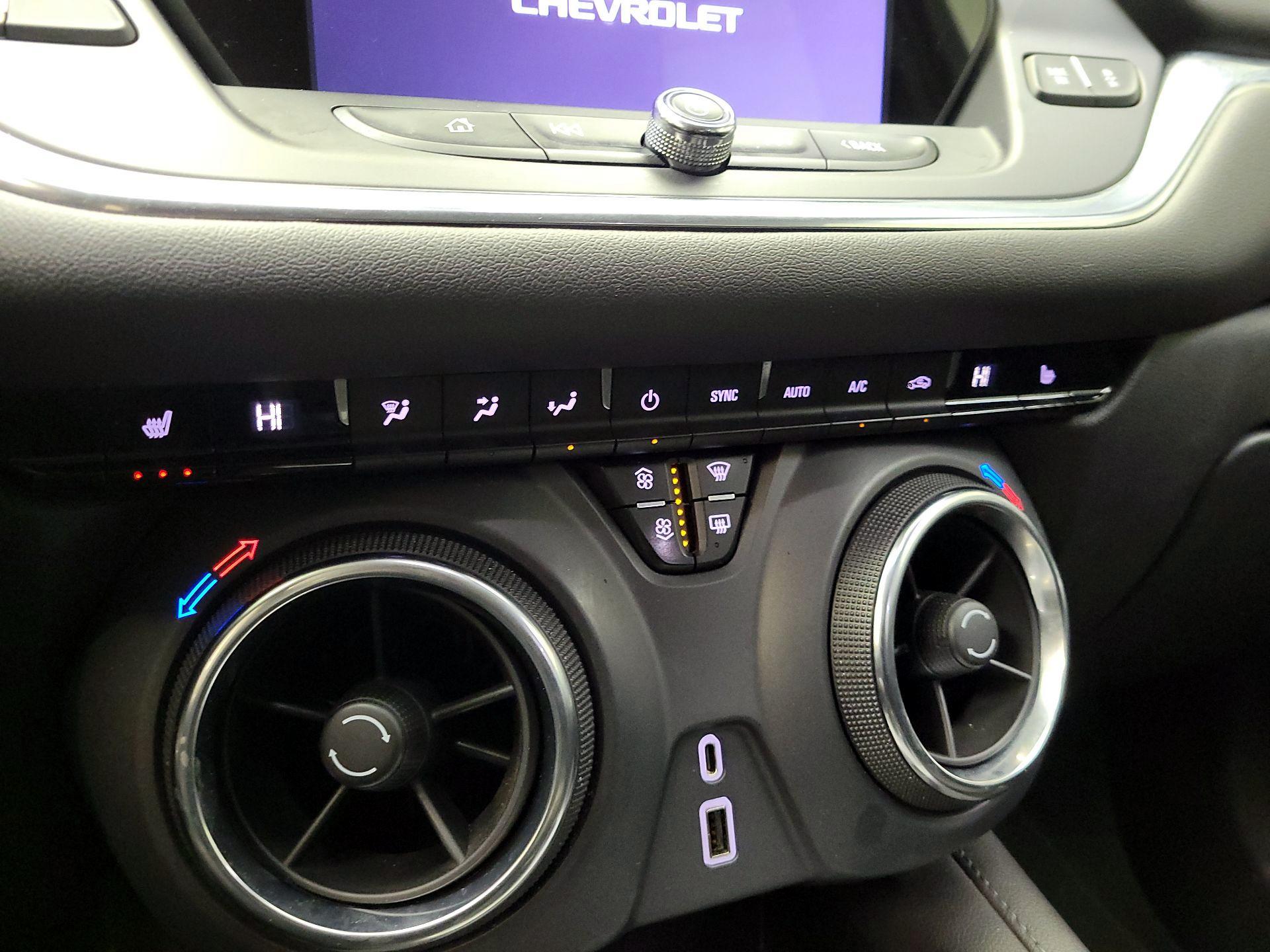 Thumbnail: 2022 Chevrolet Blazer - 16