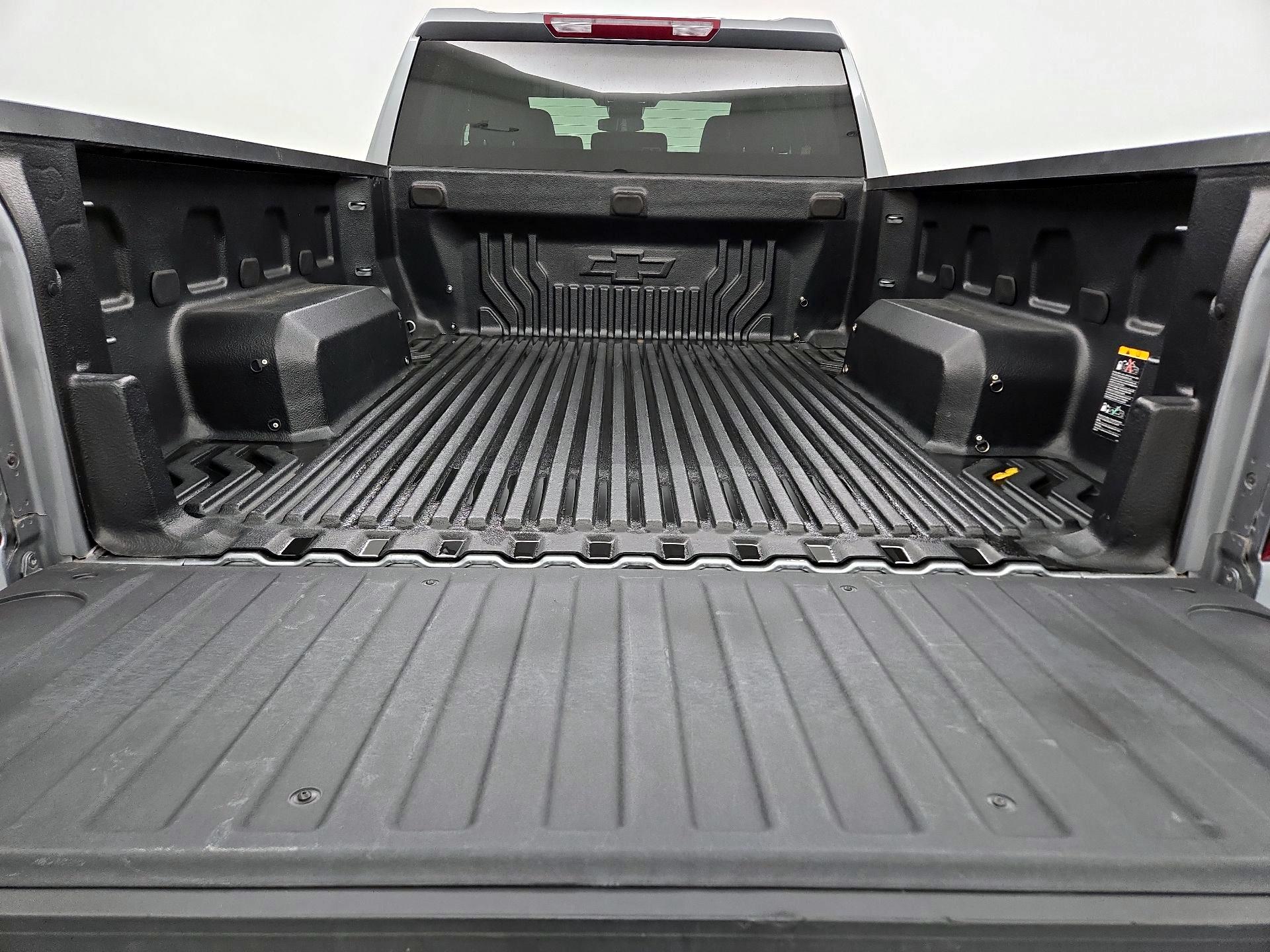 Thumbnail: 2023 Chevrolet Silverado 1500 - 20