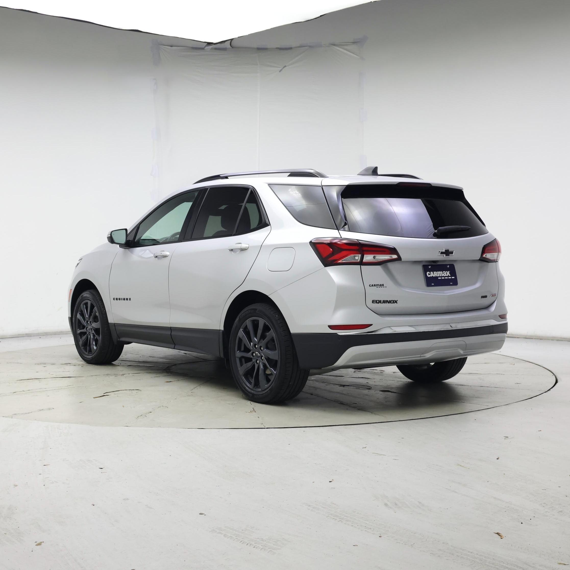 Thumbnail: 2022 Chevrolet Equinox - 2