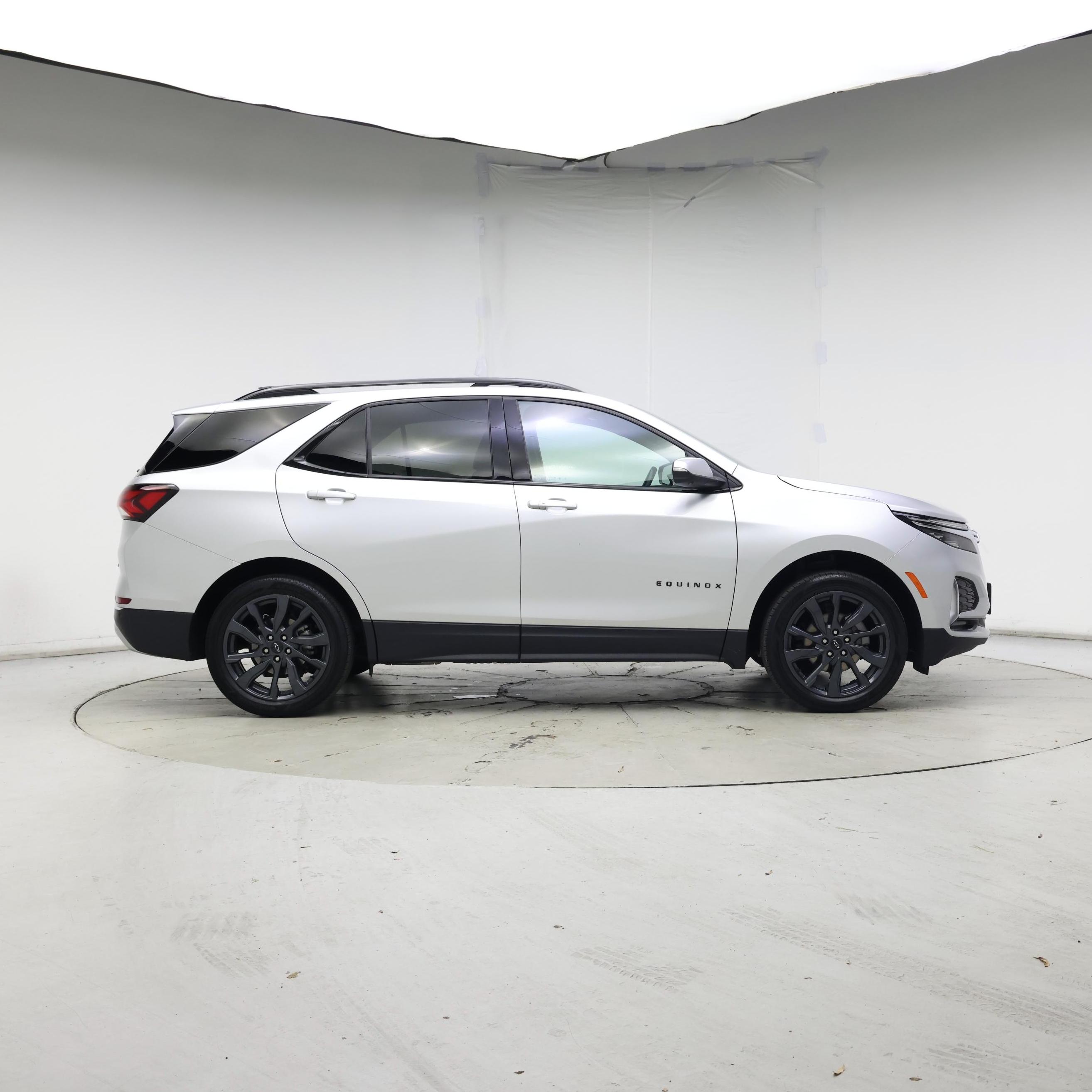 Thumbnail: 2022 Chevrolet Equinox - 7