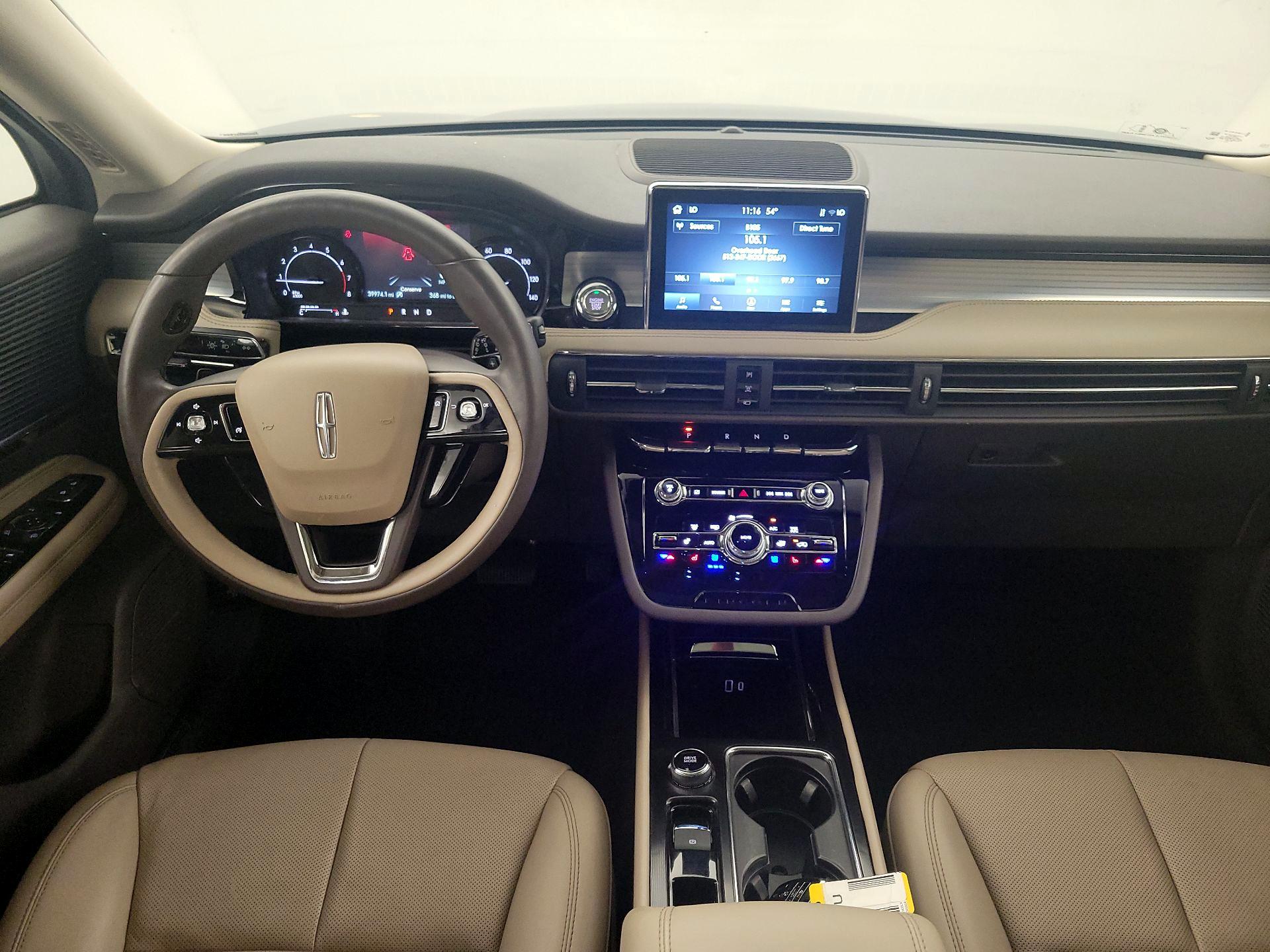 Thumbnail: 2021 Lincoln Corsair - 9