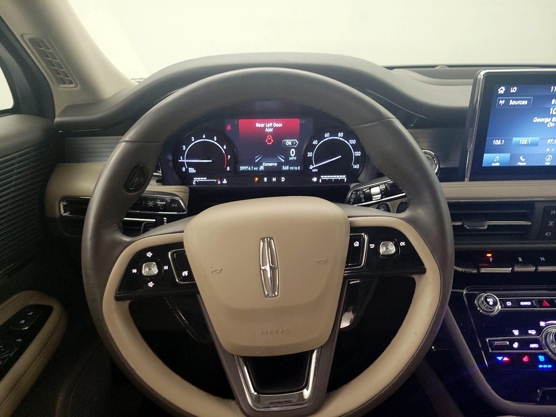 Thumbnail: 2021 Lincoln Corsair - 10