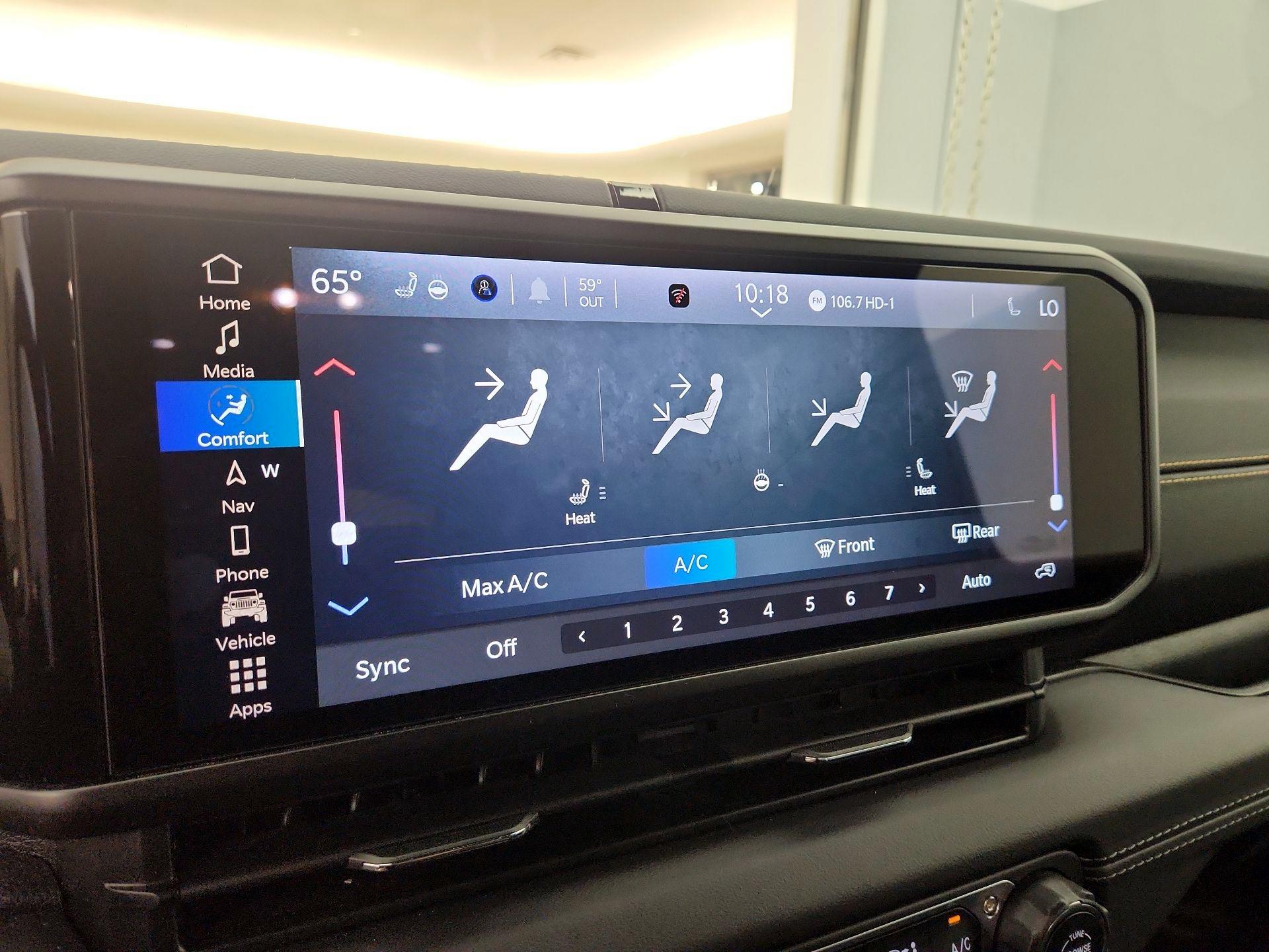 Thumbnail: 2024 Jeep Wrangler - 16