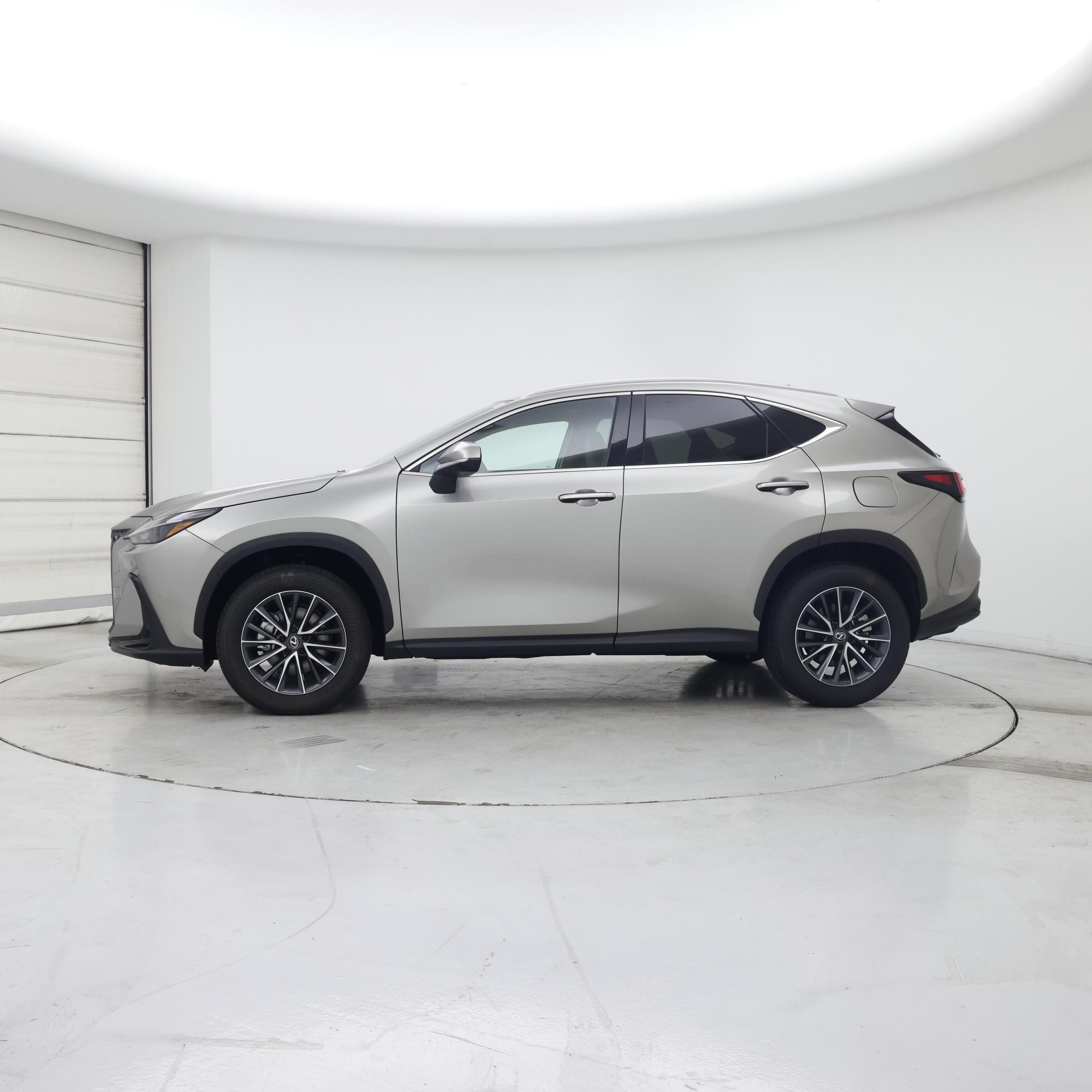 Thumbnail: 2025 Lexus NX - 3