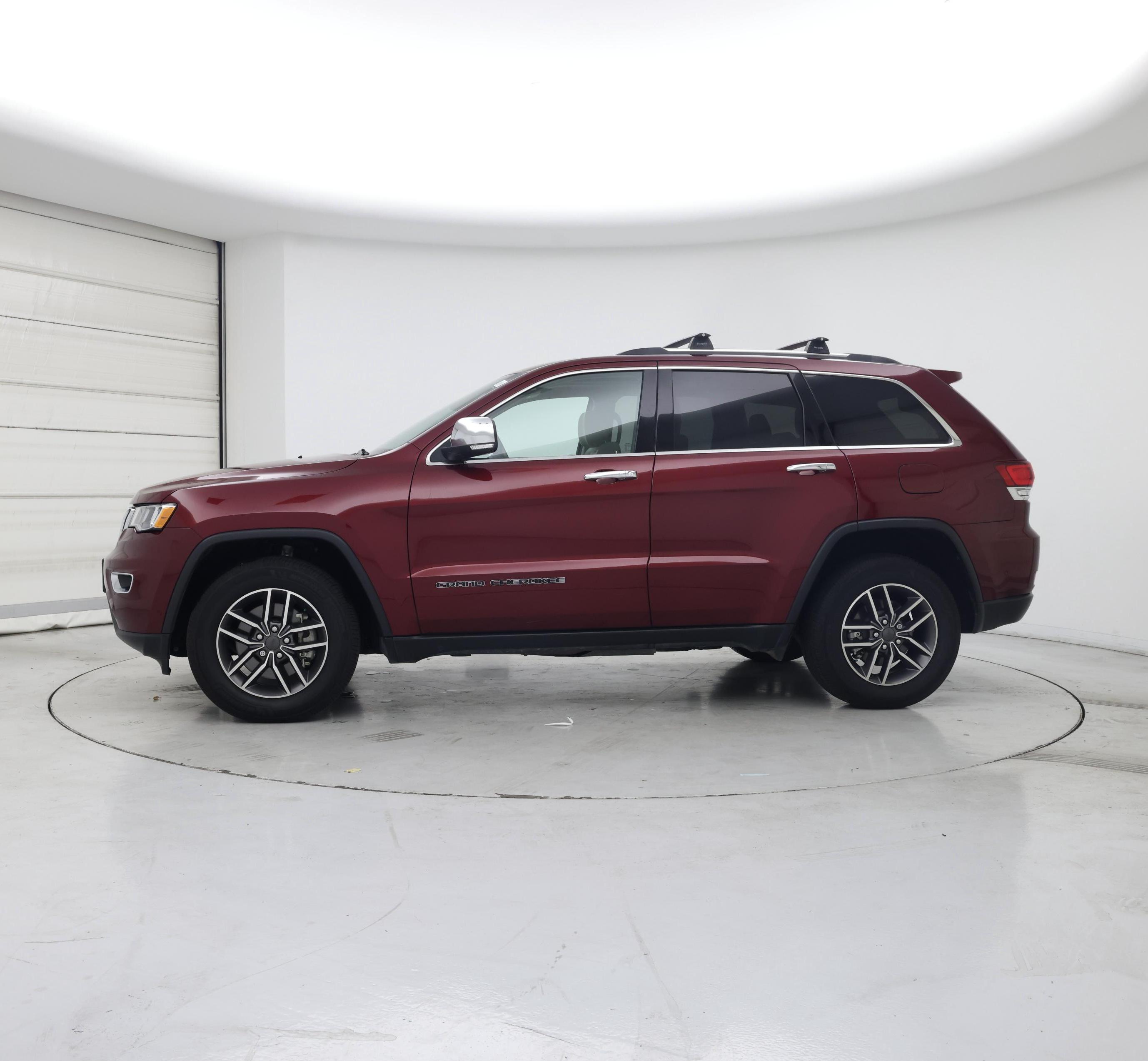 Thumbnail: 2021 Jeep Grand Cherokee - 3