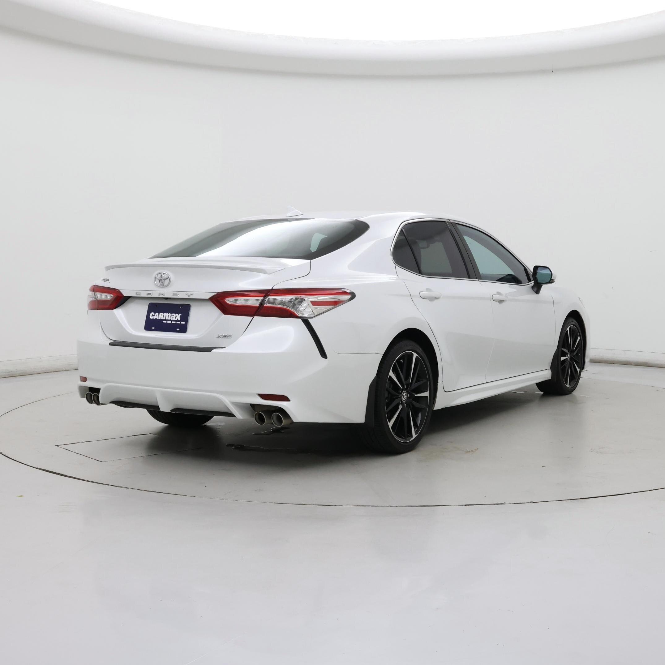 Thumbnail: 2020 Toyota Camry - 8