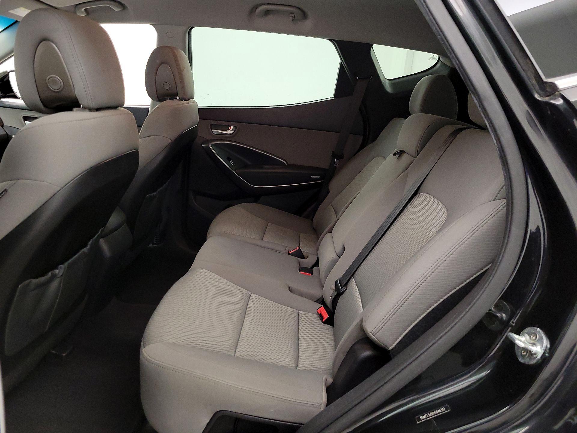 Thumbnail: 2017 Hyundai Santa Fe - 19