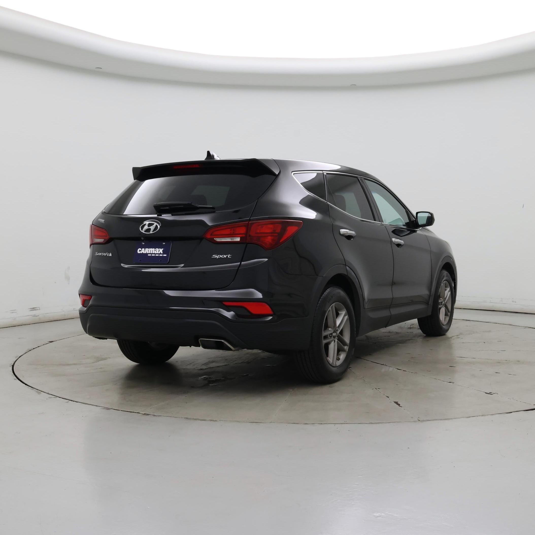 Thumbnail: 2017 Hyundai Santa Fe - 8