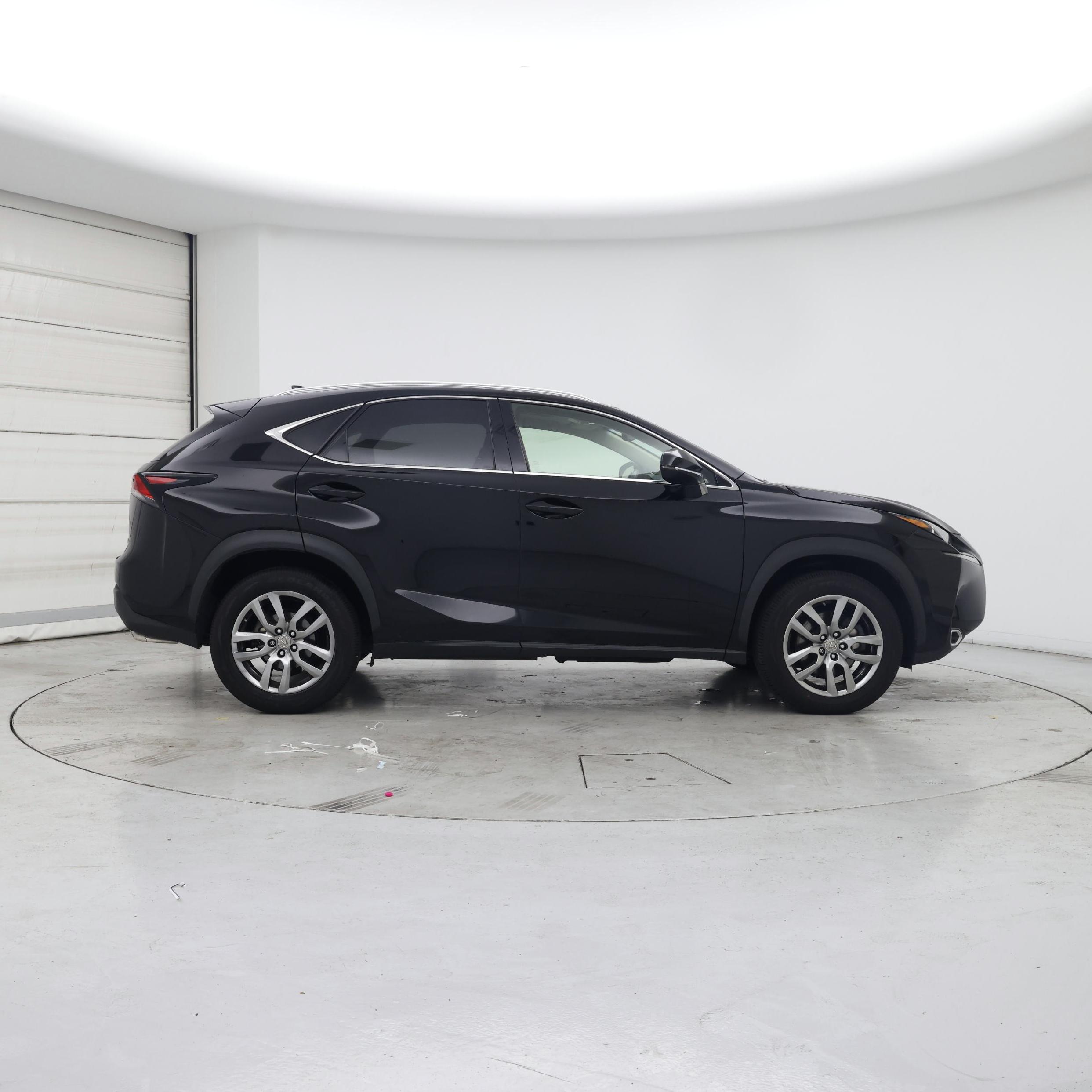 Thumbnail: 2015 Lexus NX - 7