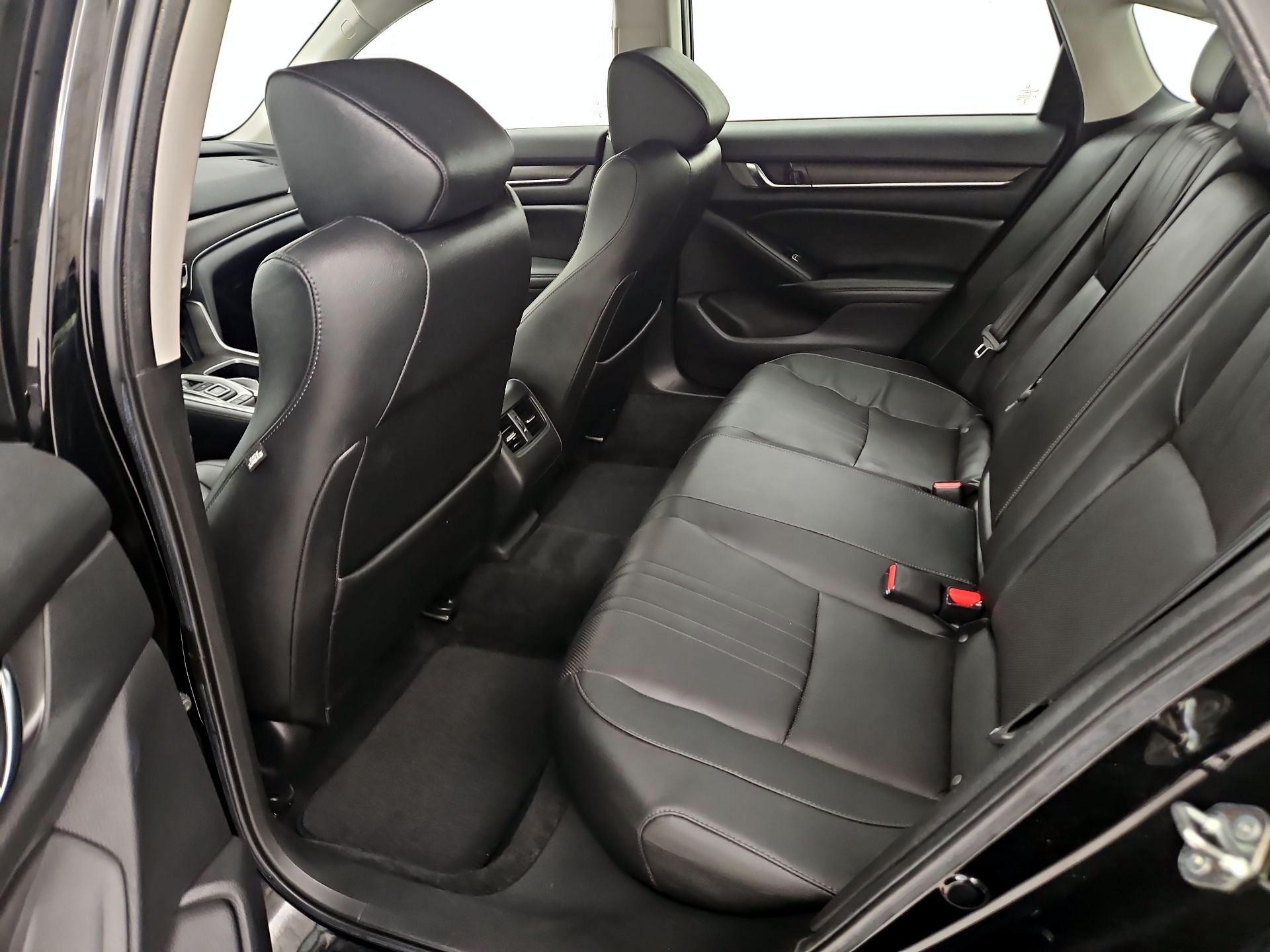 Thumbnail: 2019 Honda Accord - 20