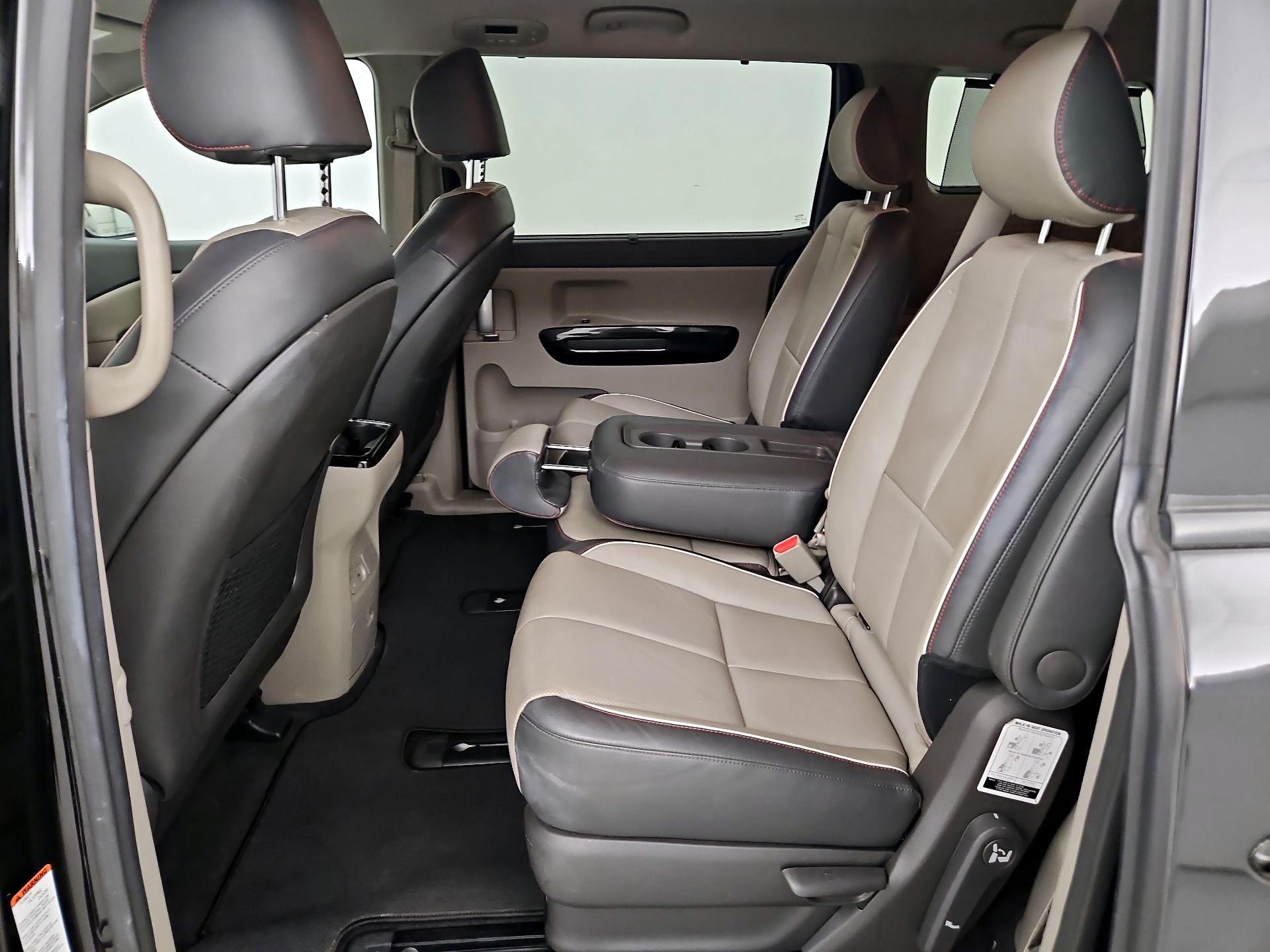 Thumbnail: 2017 Kia Sedona - 19