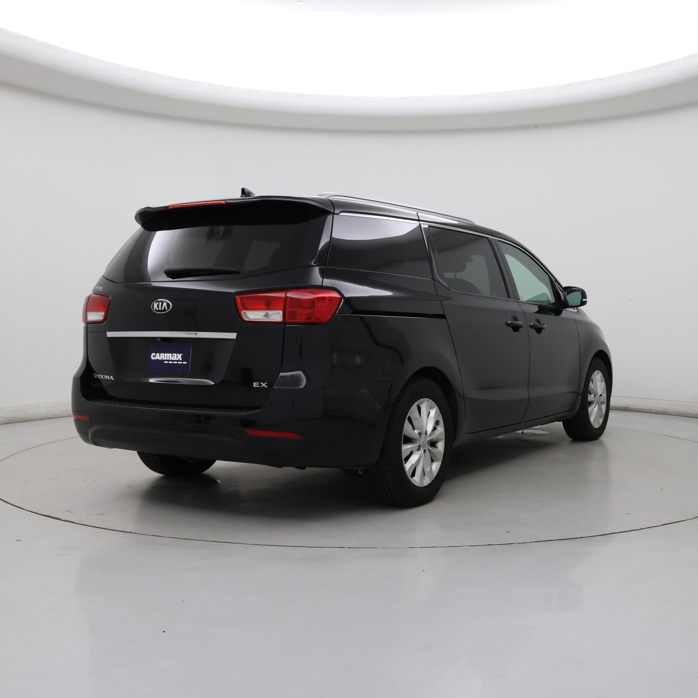 Thumbnail: 2017 Kia Sedona - 8