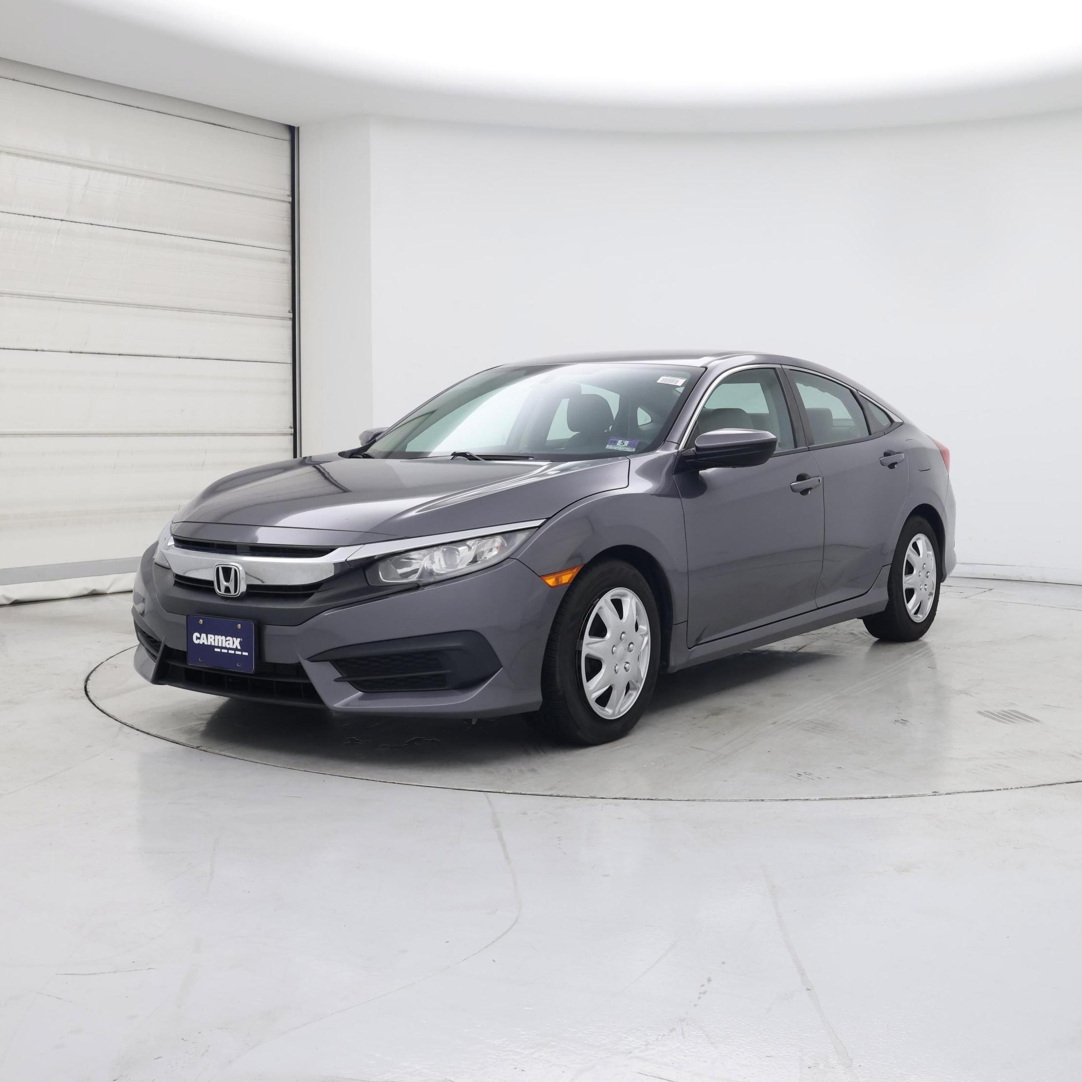 Thumbnail: 2017 Honda Civic - 4