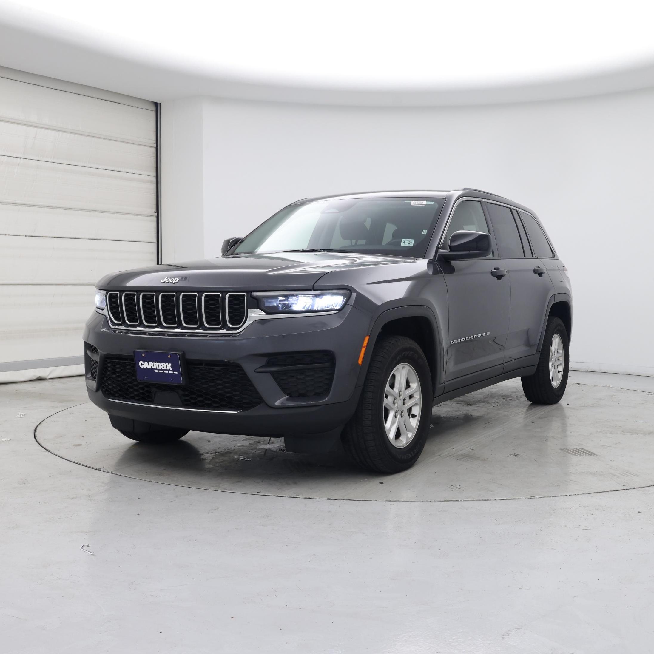 Thumbnail: 2022 Jeep Grand Cherokee - 4