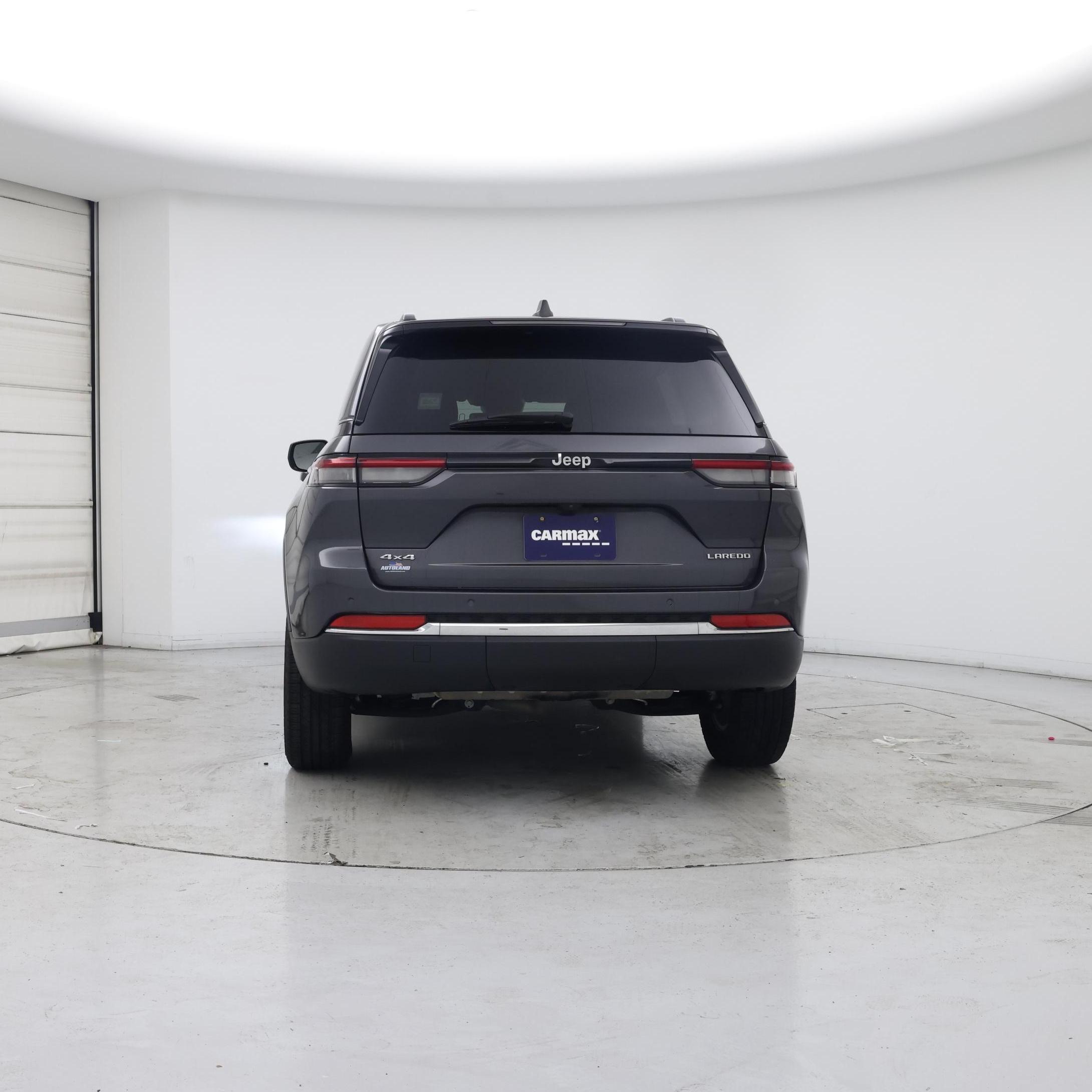 Thumbnail: 2022 Jeep Grand Cherokee - 6