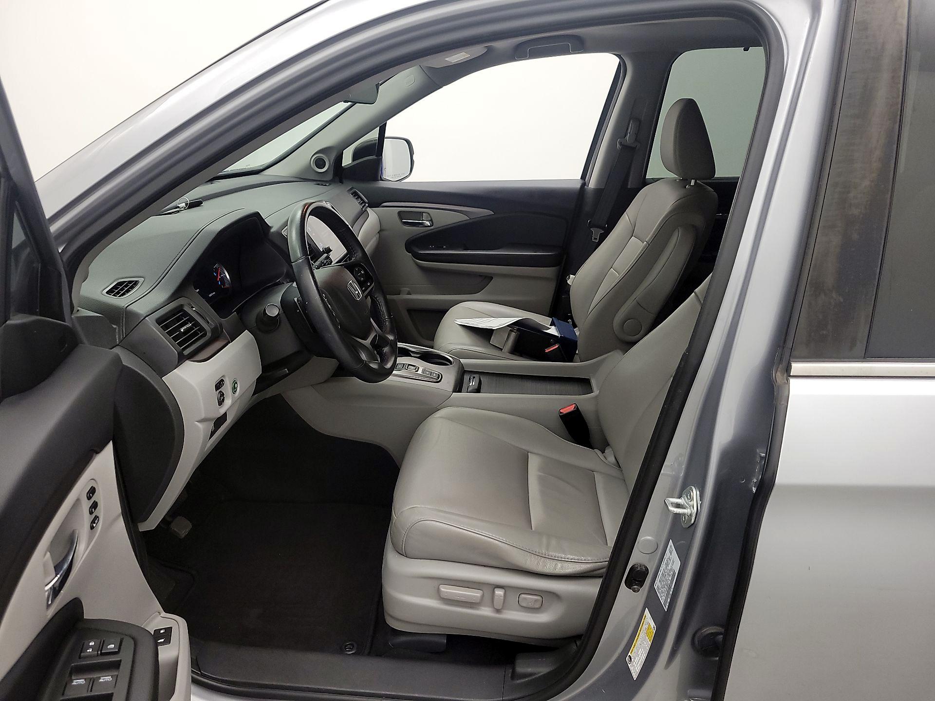 Thumbnail: 2021 Honda Pilot - 11