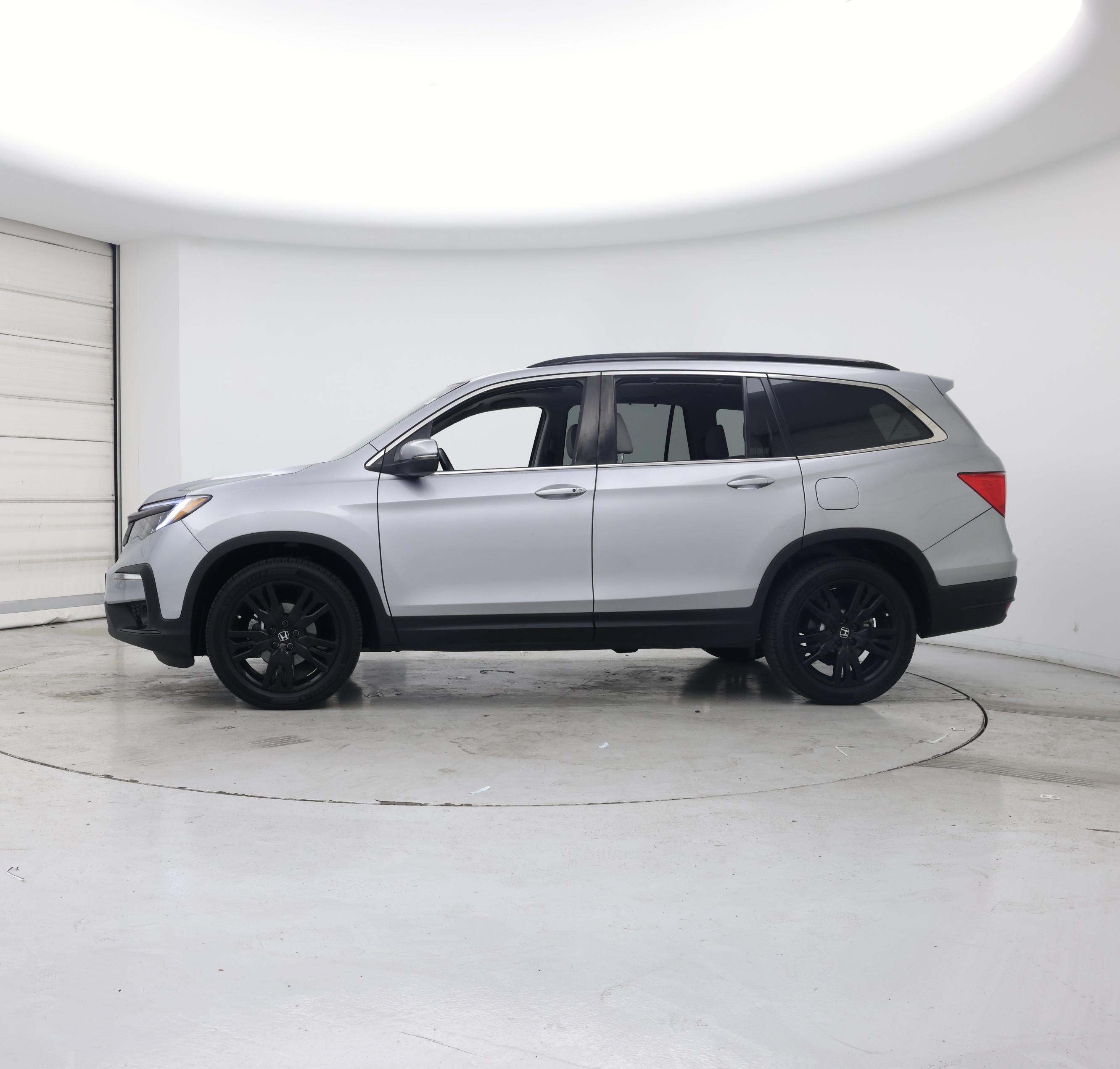 Thumbnail: 2021 Honda Pilot - 3