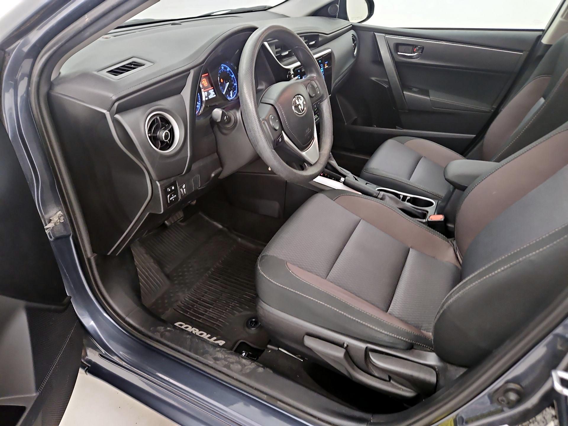 Thumbnail: 2018 Toyota Corolla - 11