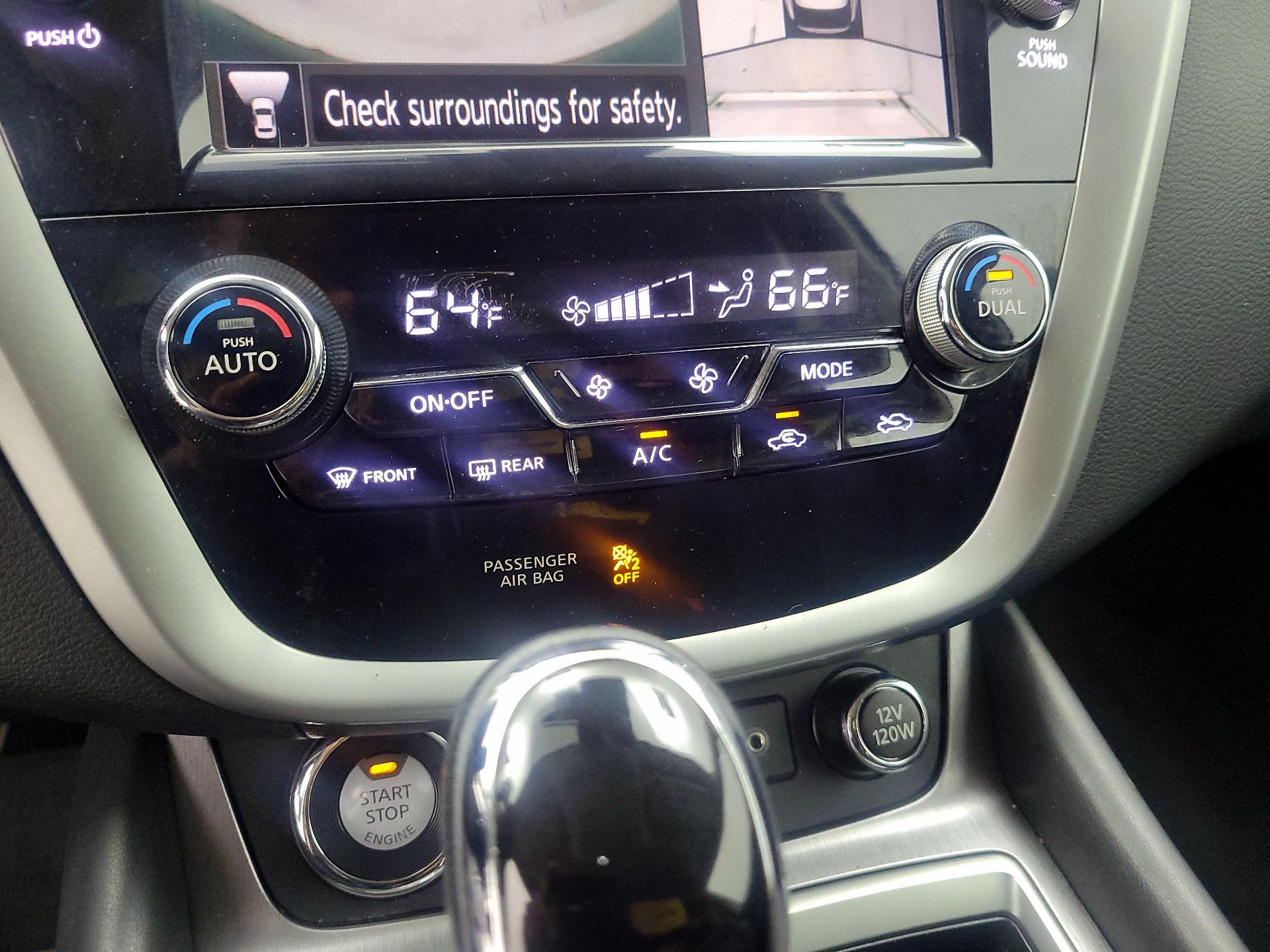 Thumbnail: 2020 Nissan Murano - 17