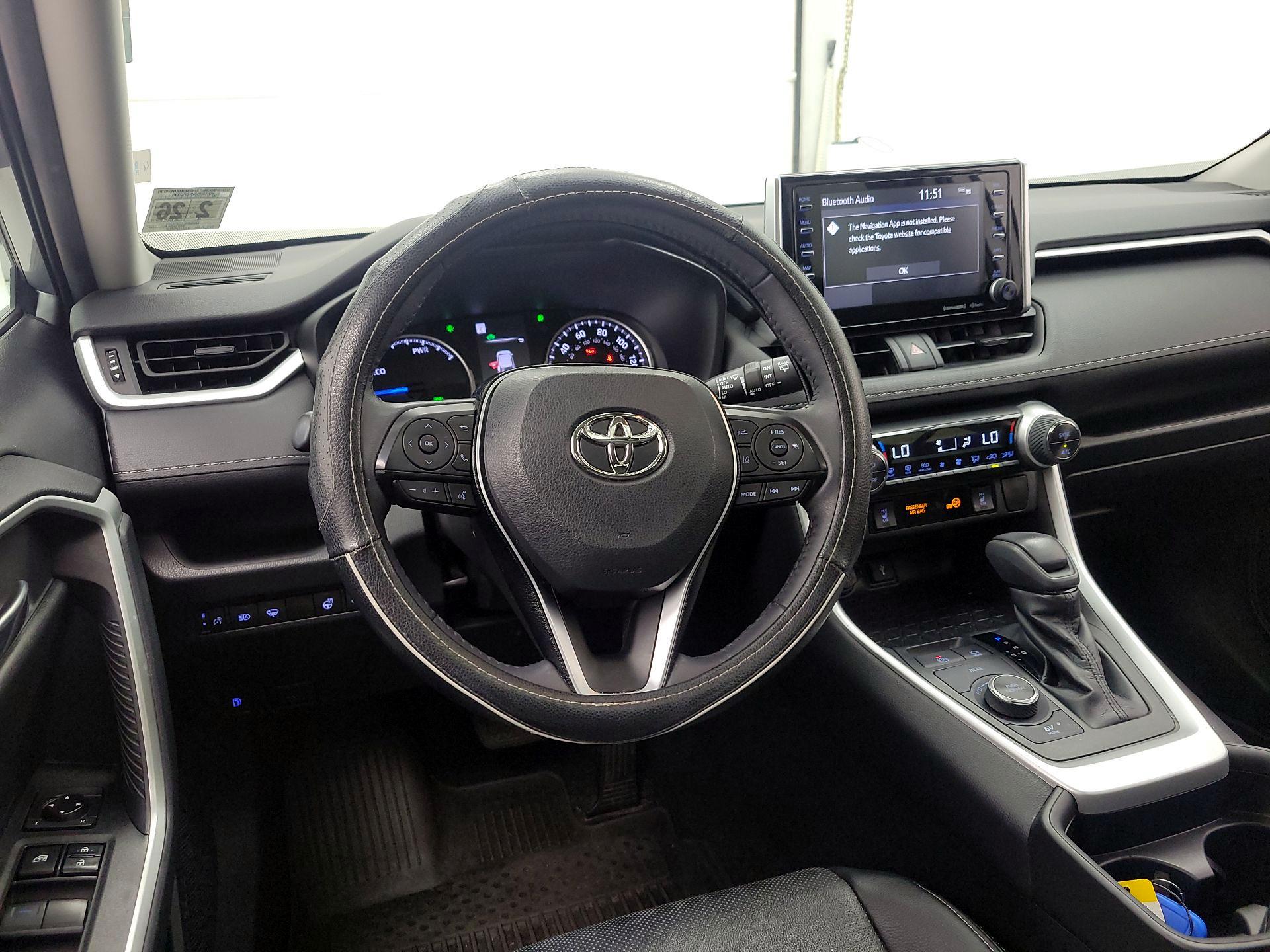 Thumbnail: 2021 Toyota RAV4 - 10
