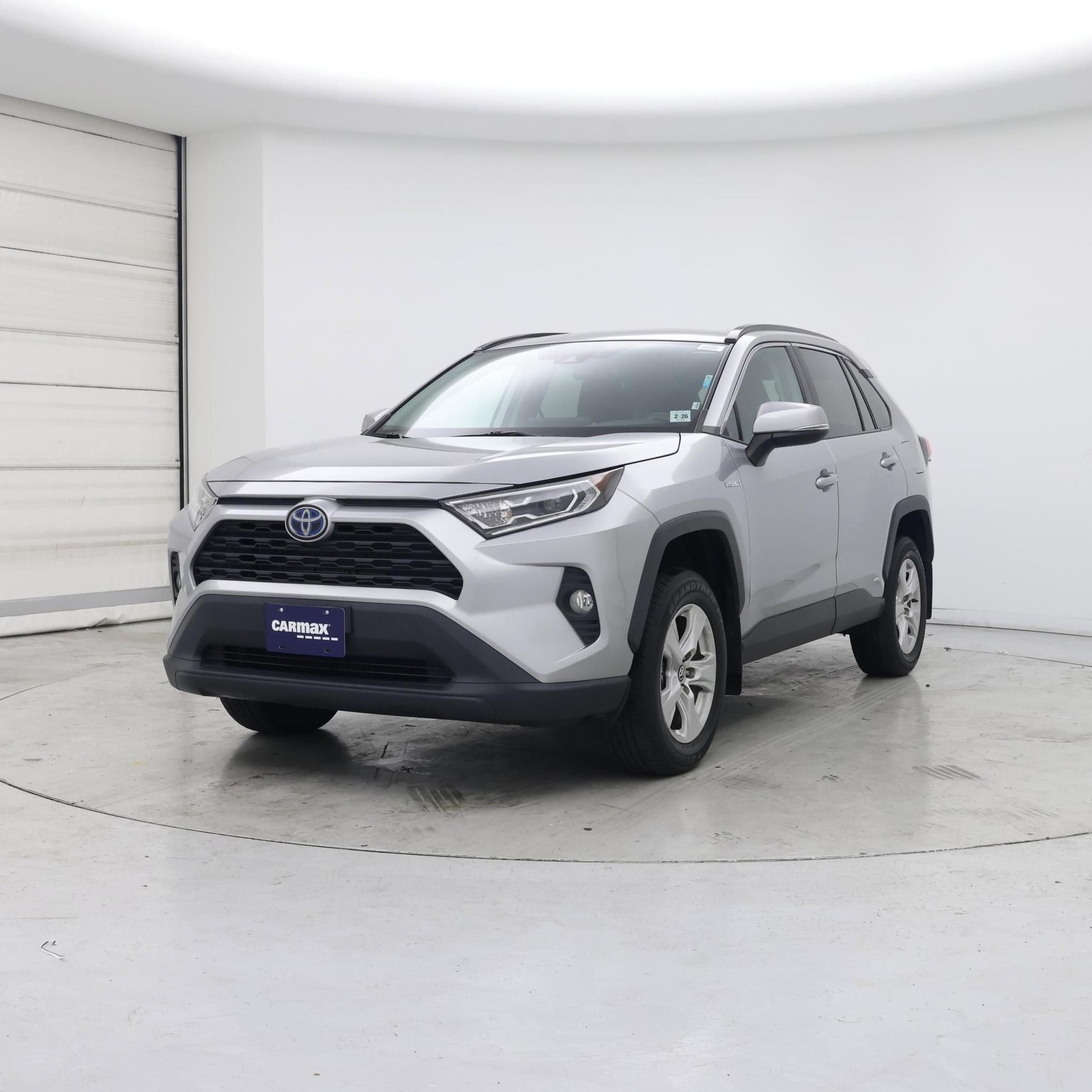 Thumbnail: 2021 Toyota RAV4 - 4