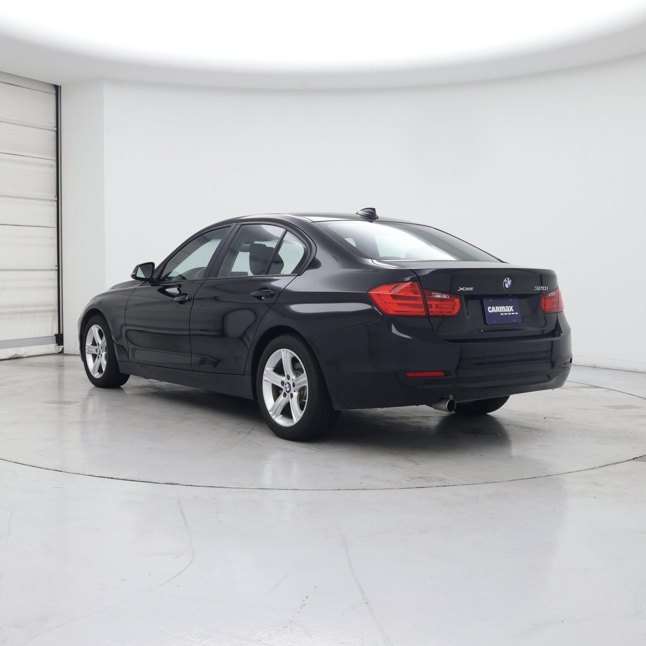 Thumbnail: 2015 BMW 3 Series - 2