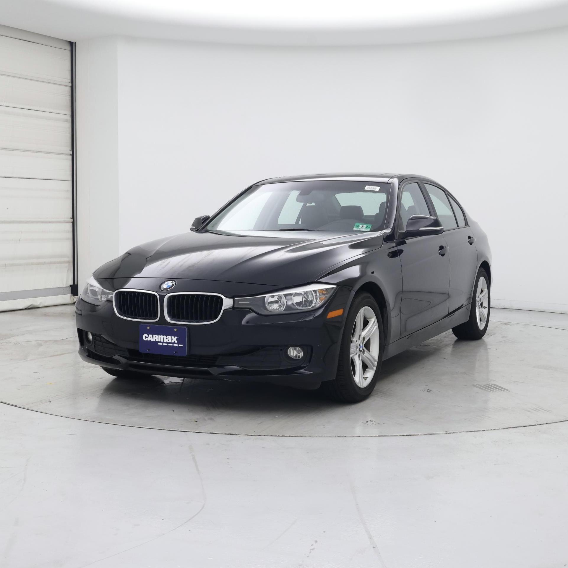 Thumbnail: 2015 BMW 3 Series - 4