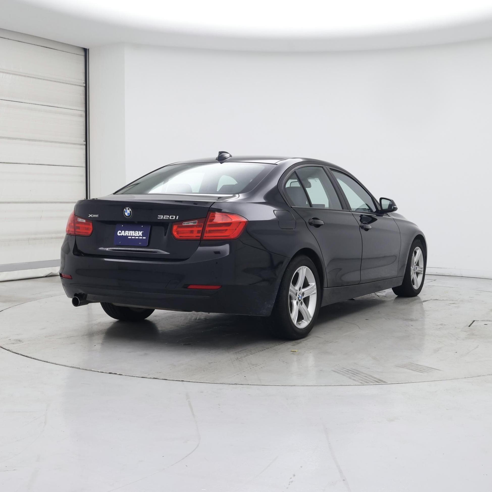 Thumbnail: 2015 BMW 3 Series - 8