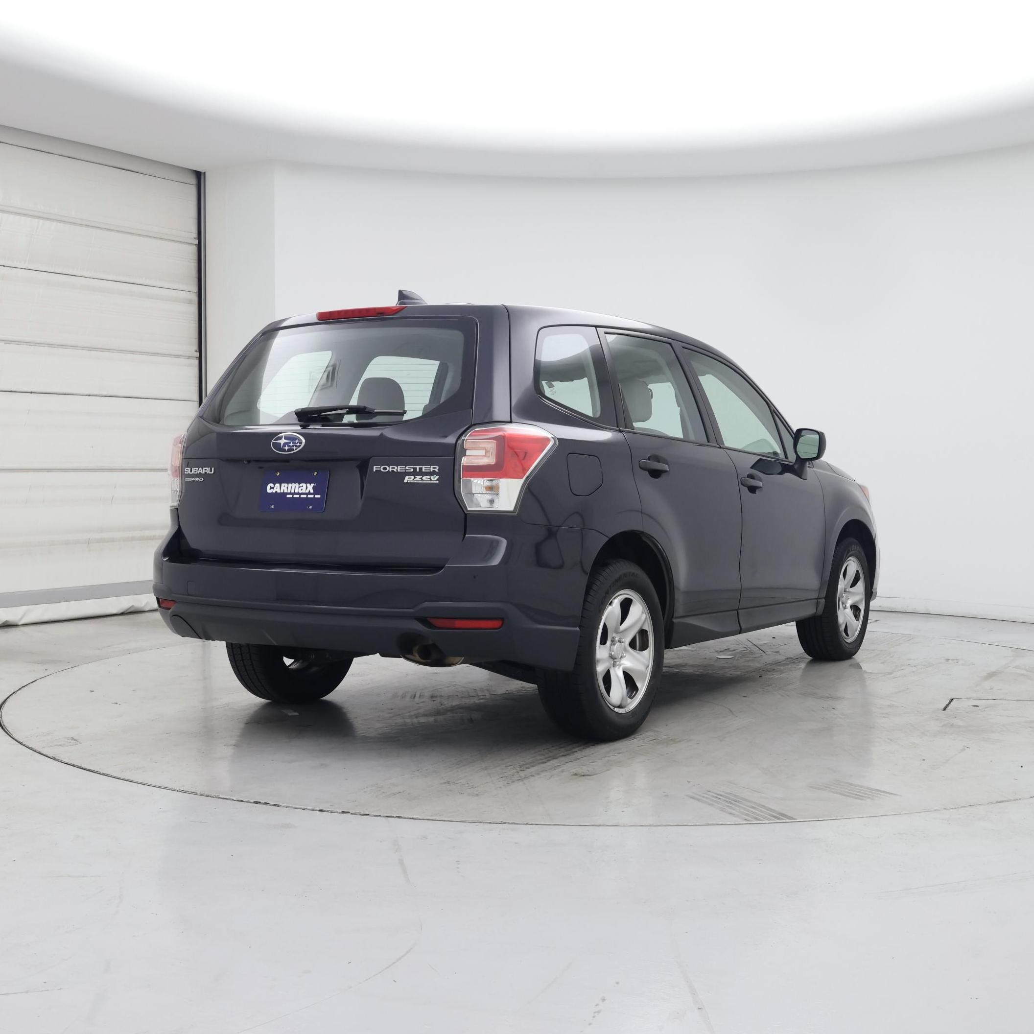 Thumbnail: 2017 Subaru Forester - 8