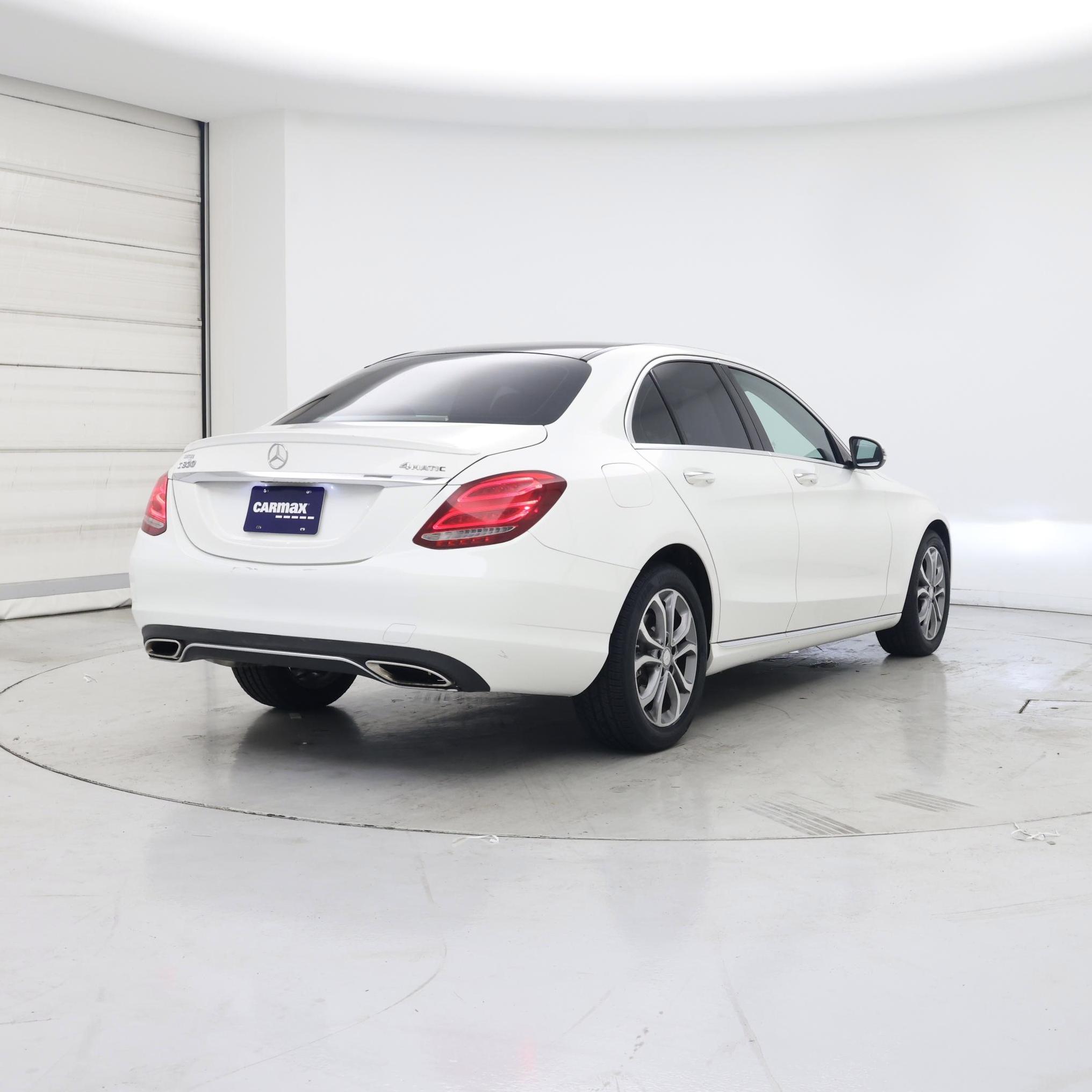 Thumbnail: 2016 Mercedes-Benz C-Class - 8