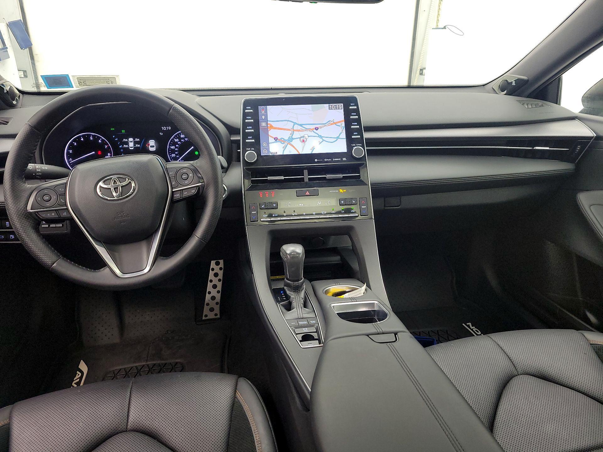 Thumbnail: 2020 Toyota Avalon - 9
