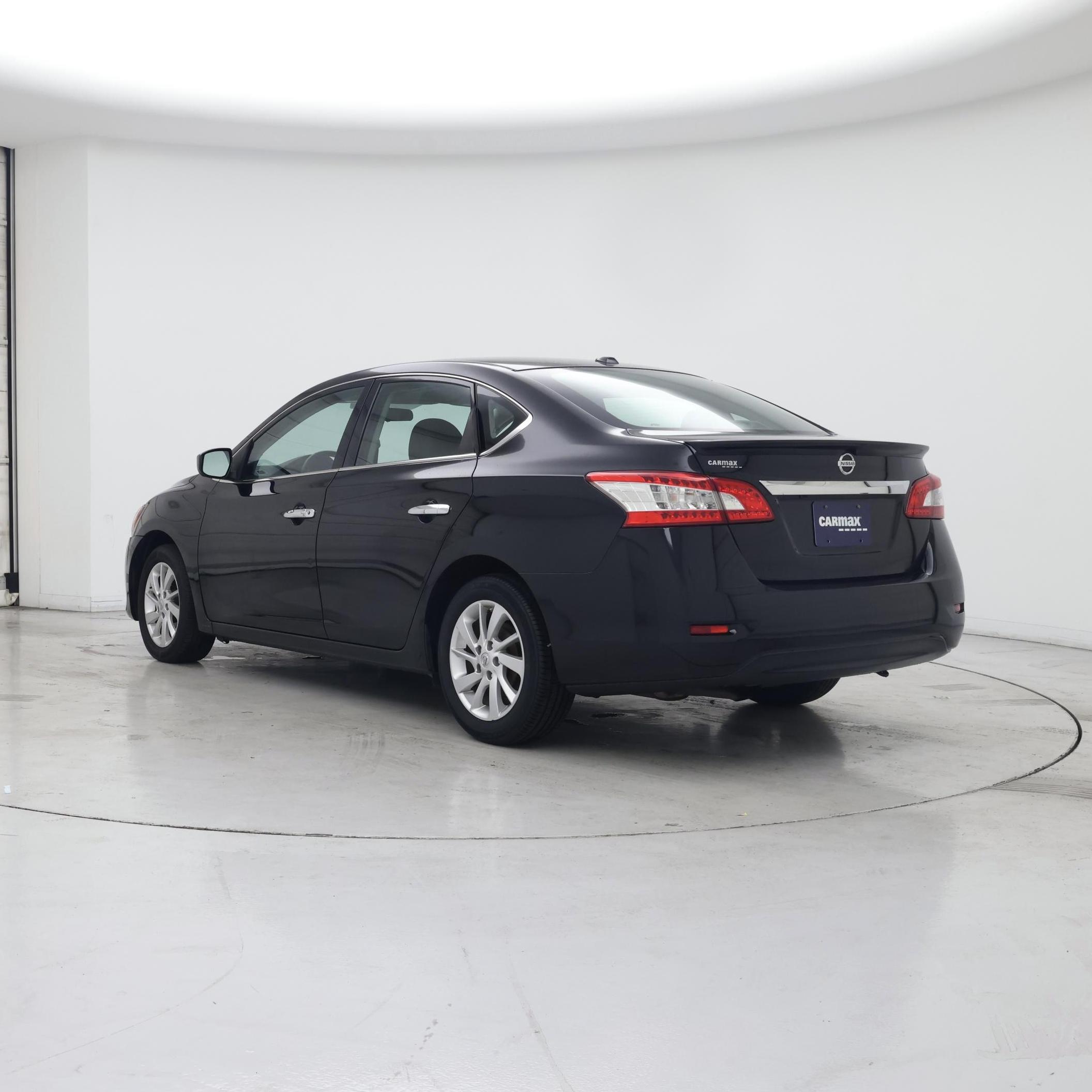 Thumbnail: 2015 Nissan Sentra - 2