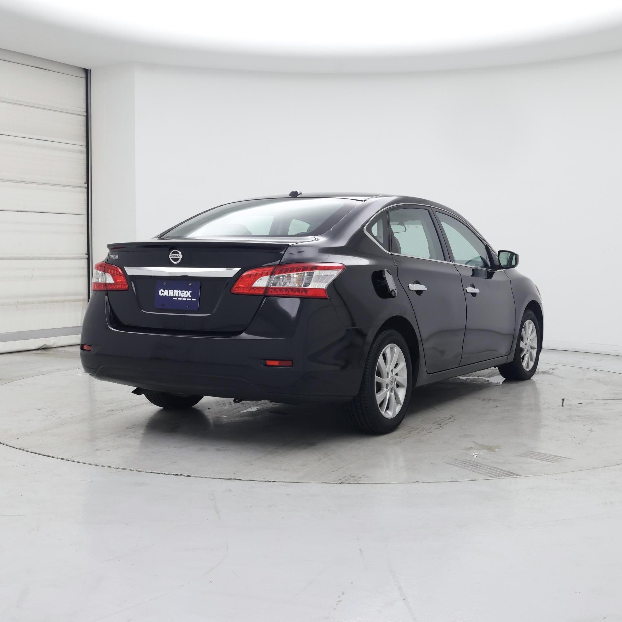 Thumbnail: 2015 Nissan Sentra - 8