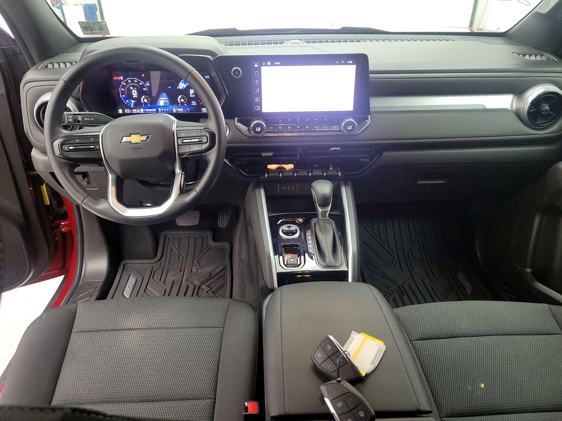 Thumbnail: 2024 Chevrolet Colorado - 9