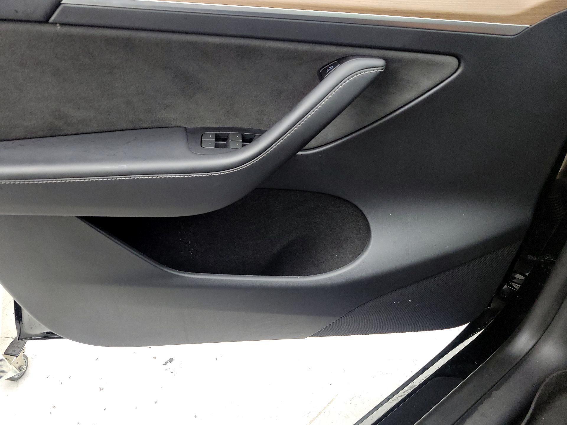 Thumbnail: 2024 Tesla Model Y - 12