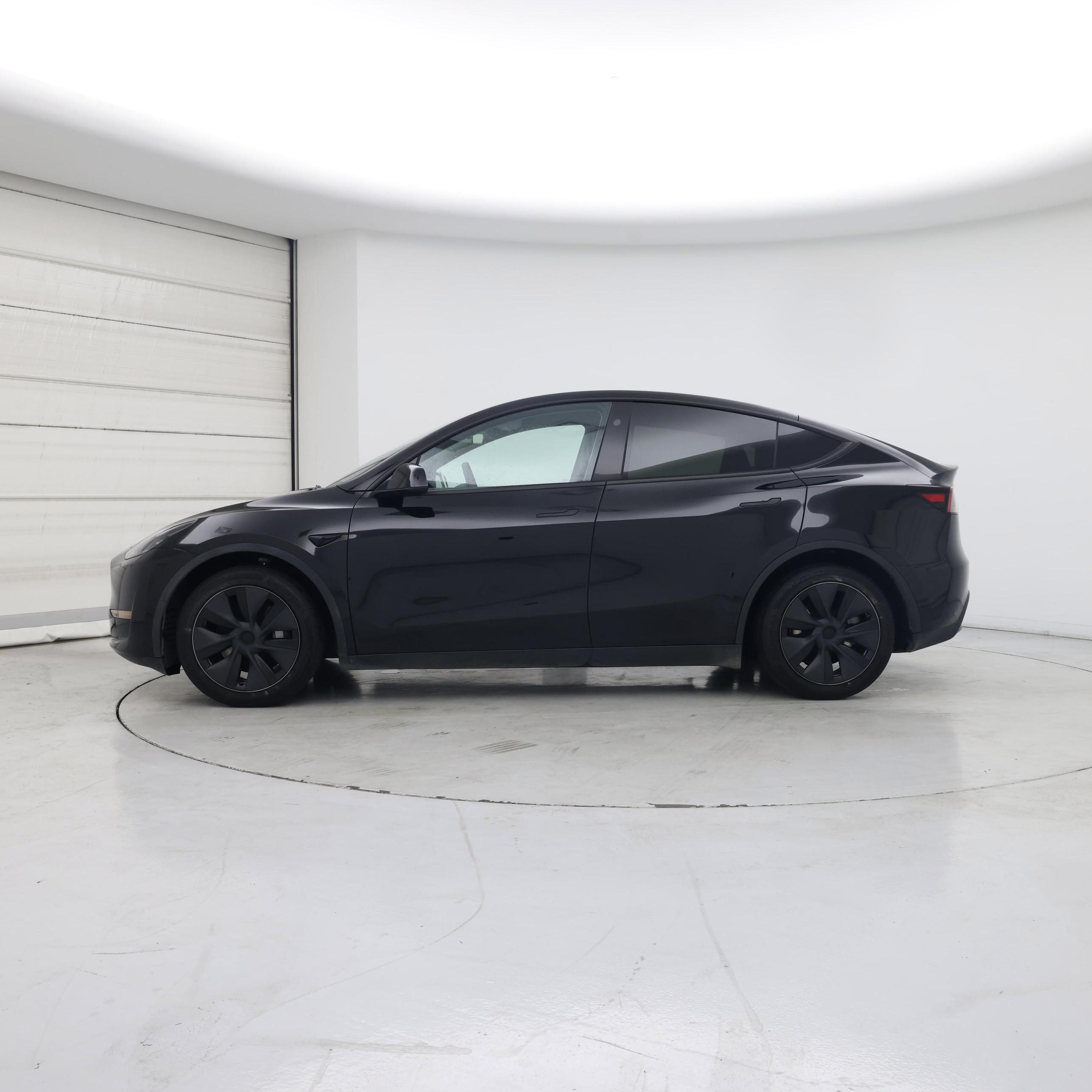 Thumbnail: 2024 Tesla Model Y - 3